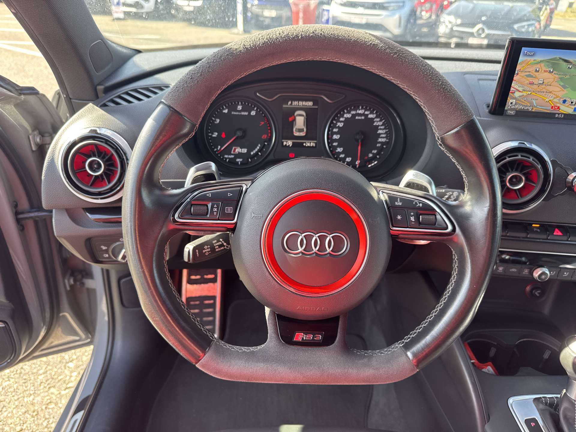 AUDI RS3 2.5 TSi quattro 367PS S-Tronic Automat-image-15