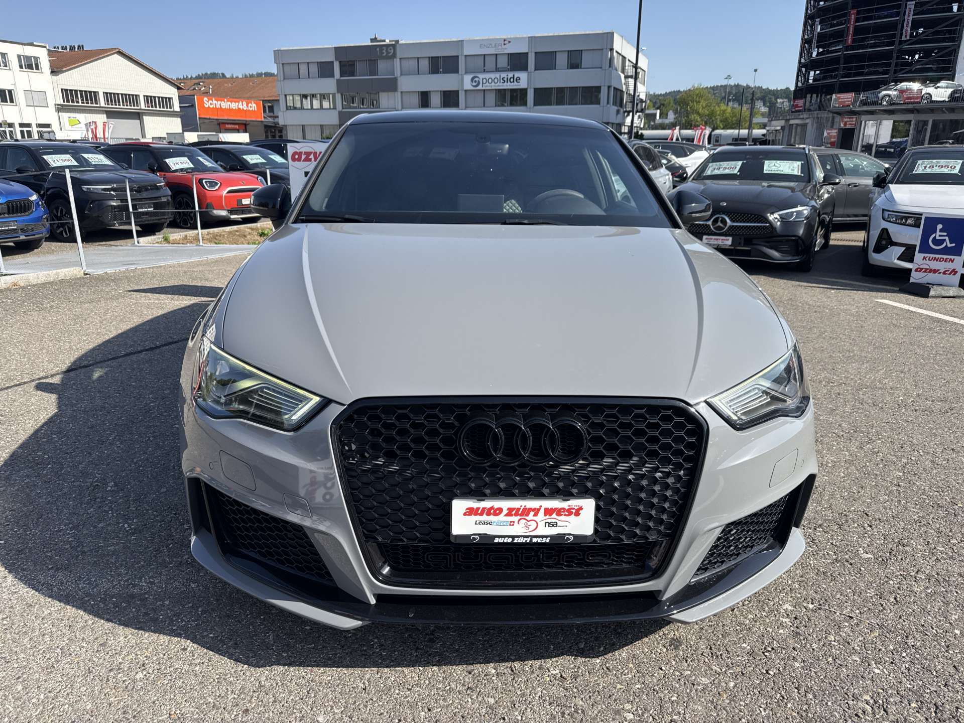 AUDI RS3 2.5 TSi quattro 367PS S-Tronic Automat-image-13