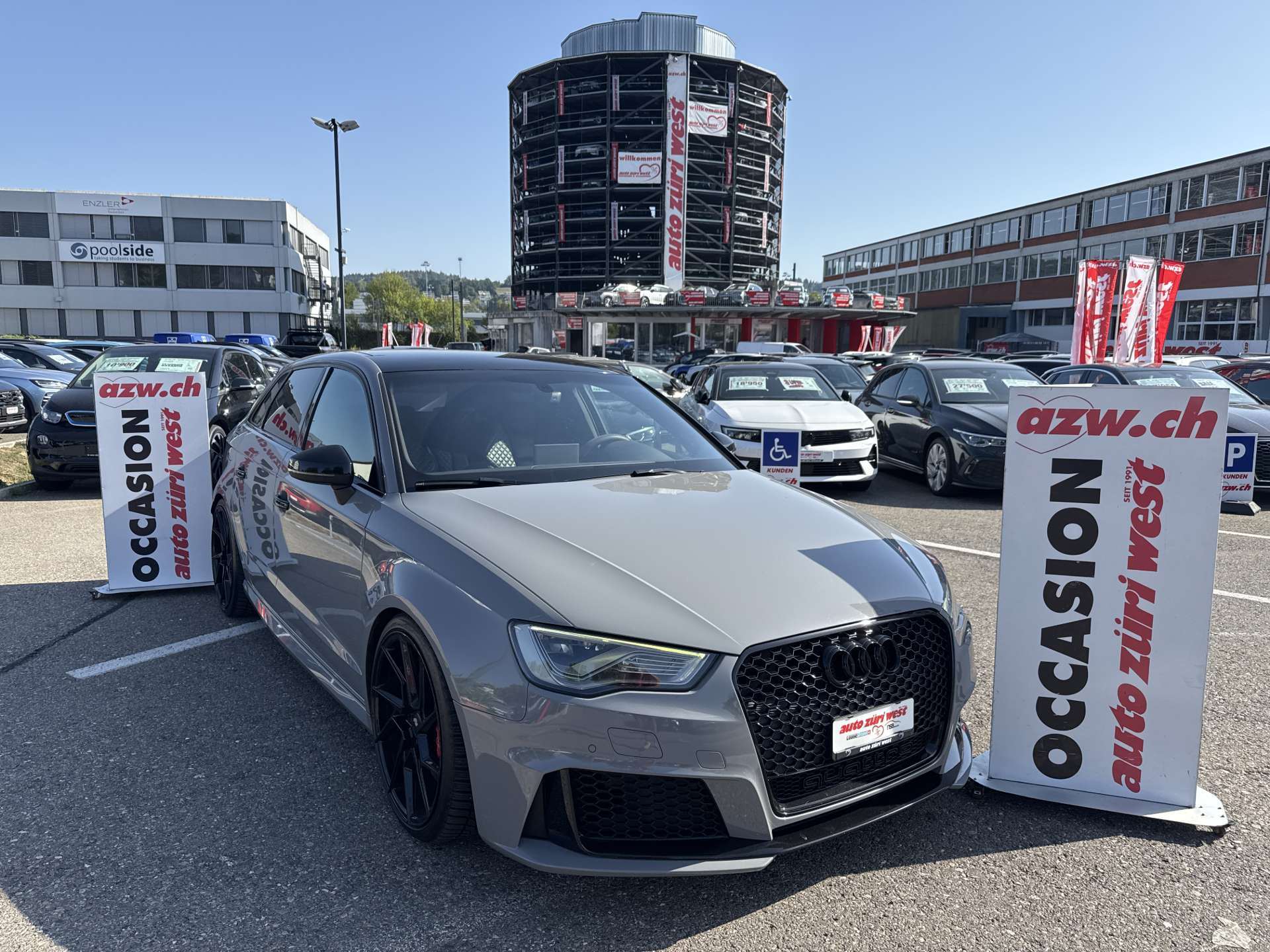 AUDI RS3 2.5 TSi quattro 367PS S-Tronic Automat-image-0
