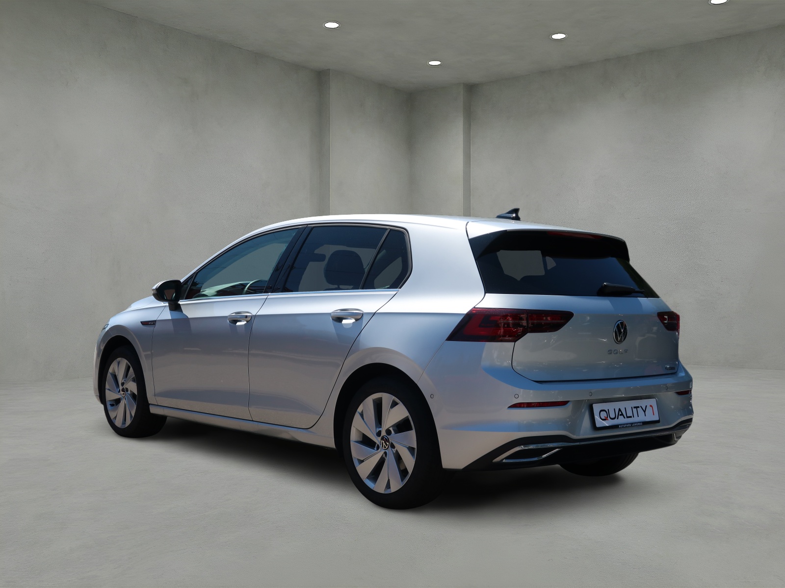 VW Golf 2.0 TSI Style DSG 4 Motion-image-6
