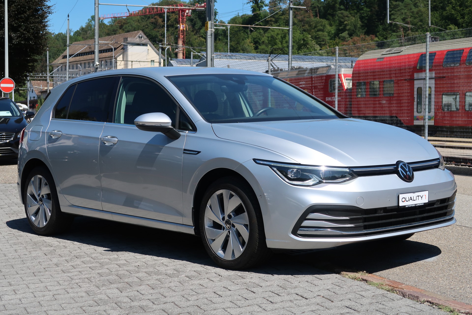 VW Golf 2.0 TSI Style DSG 4 Motion-image-2