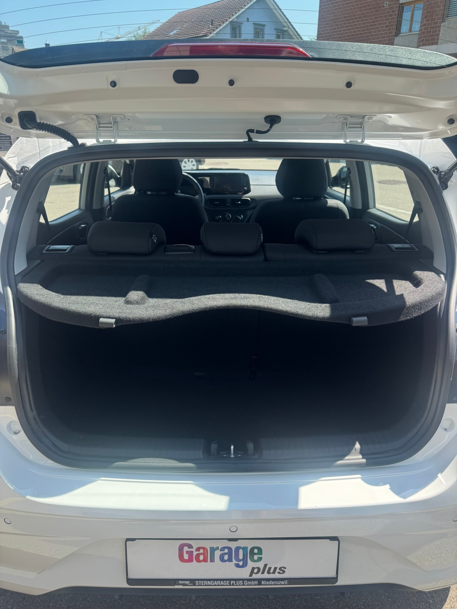 HYUNDAI i10 1.0 Origo Aut.-image-10