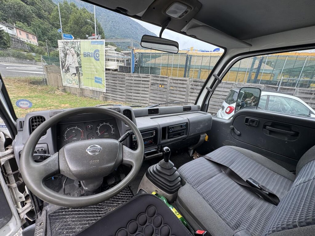 NISSAN CABSTAR 35.13-image-11