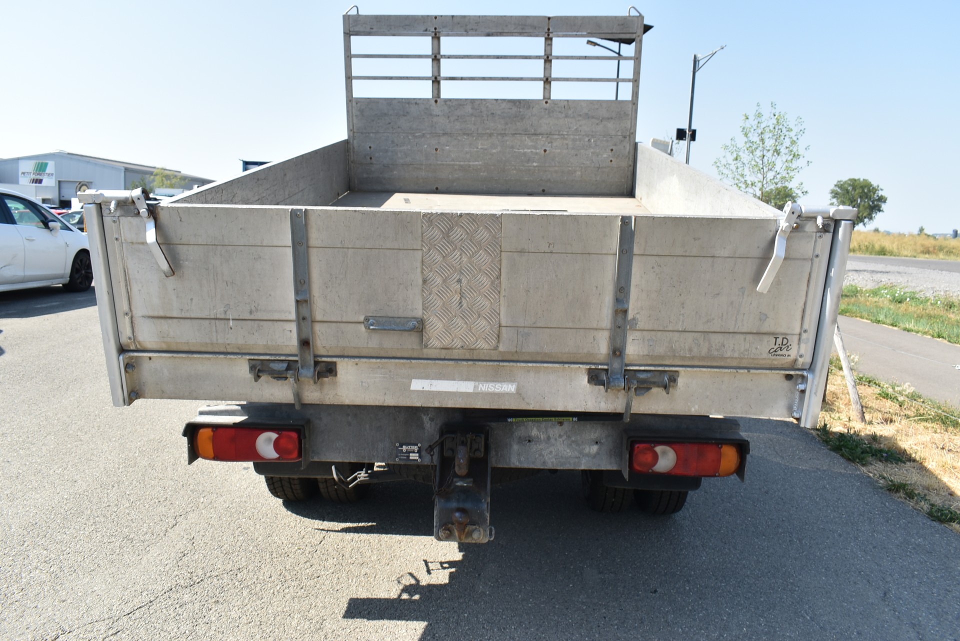 NISSAN CABSTAR 35.13-image-8