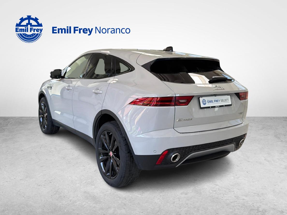 JAGUAR E-Pace 2.0 T 200 SE AWD - Pneumatici invernali inclusi-showroom-element-2