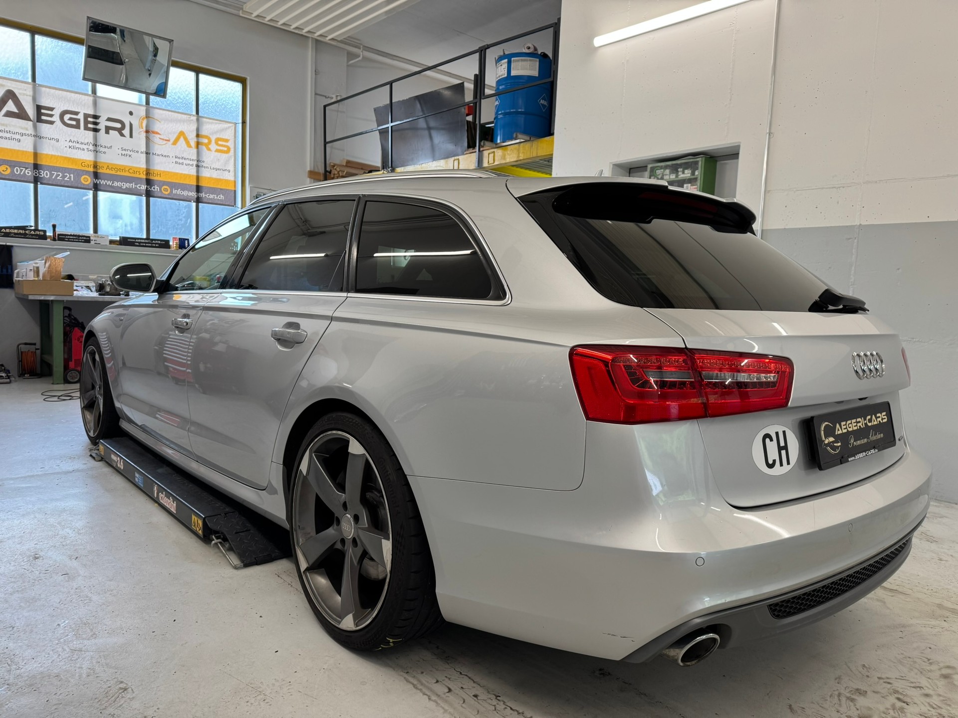 AUDI A6 Avant 3.0 TDI V6 quattro S-tronic-image-5