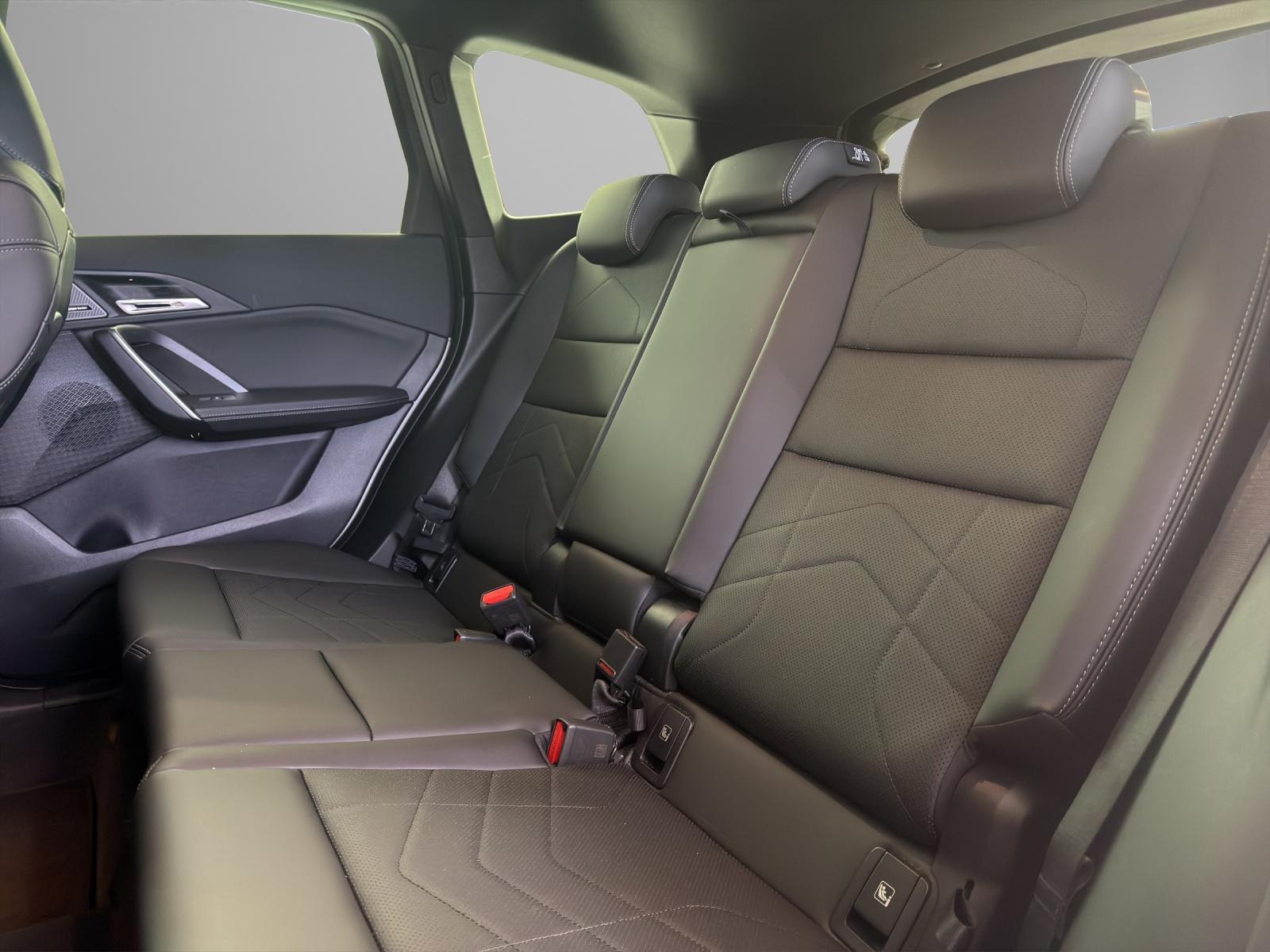 BMW X1 23i xDrive M-SportPaket-image-20