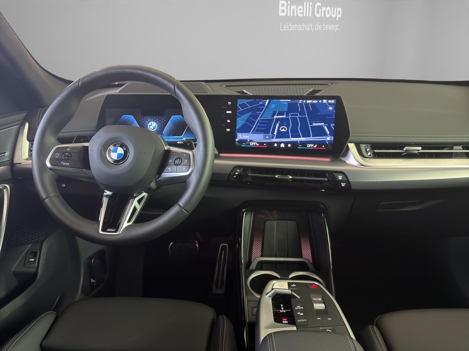 BMW X1 23i xDrive M-SportPaket-image-13