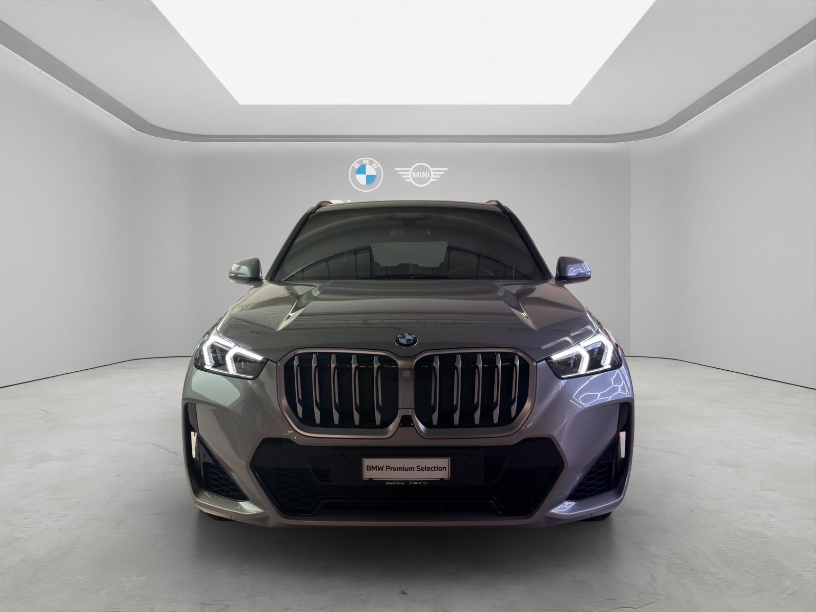 BMW X1 23i xDrive M-SportPaket-image-7