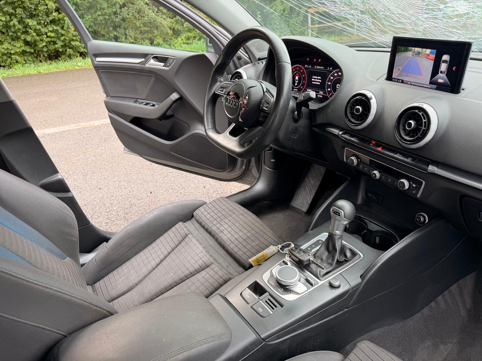AUDI A3 Sportback 35 TFSI S-tronic-image-13