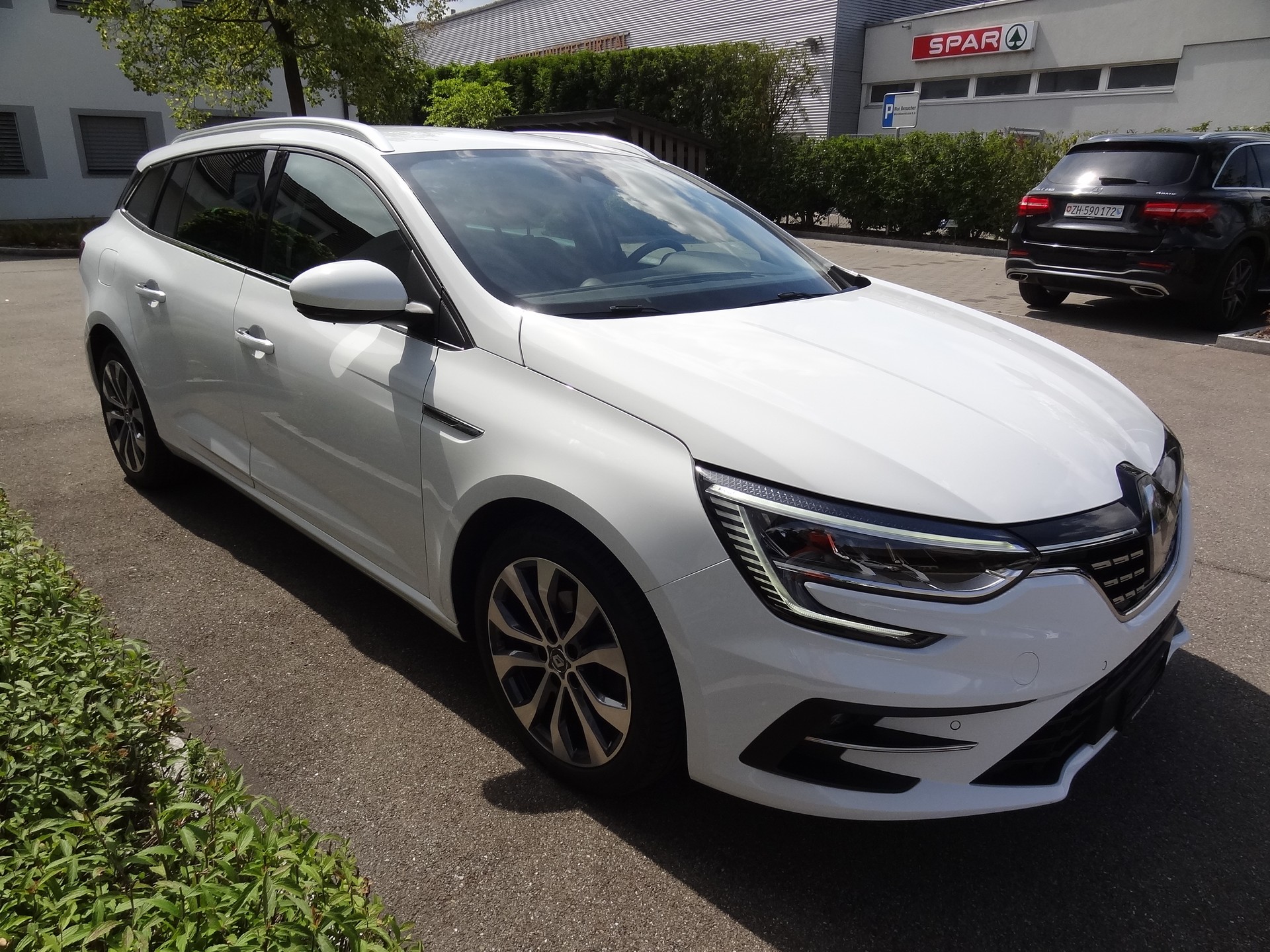 RENAULT Mégane Grandtour 1.3 16V Turbo Techno EDC-image-5