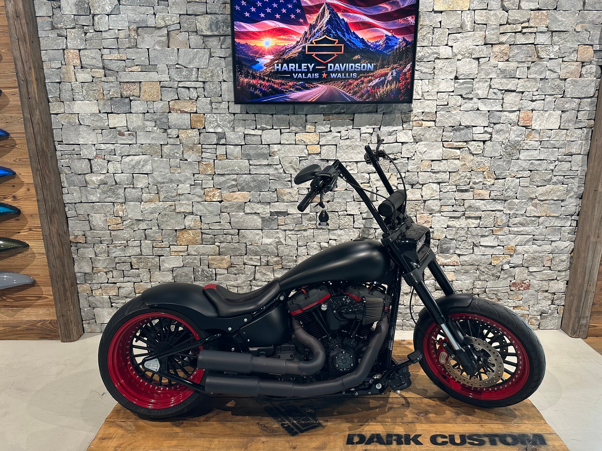 HARLEY-DAVIDSON FXFBS Fat Bob 114 ABS