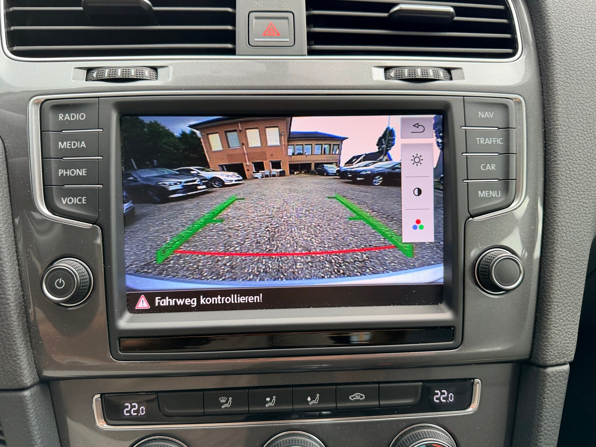 VW e-Golf Top Angebot-image-12