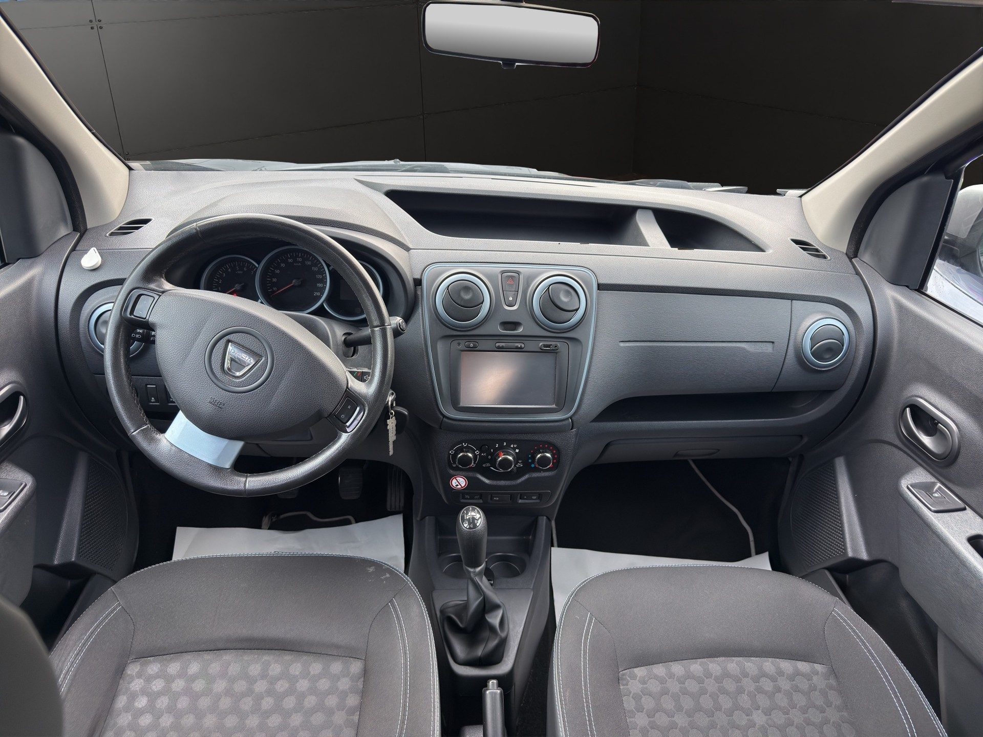 DACIA Dokker 1.5 dCi Stepway-image-2