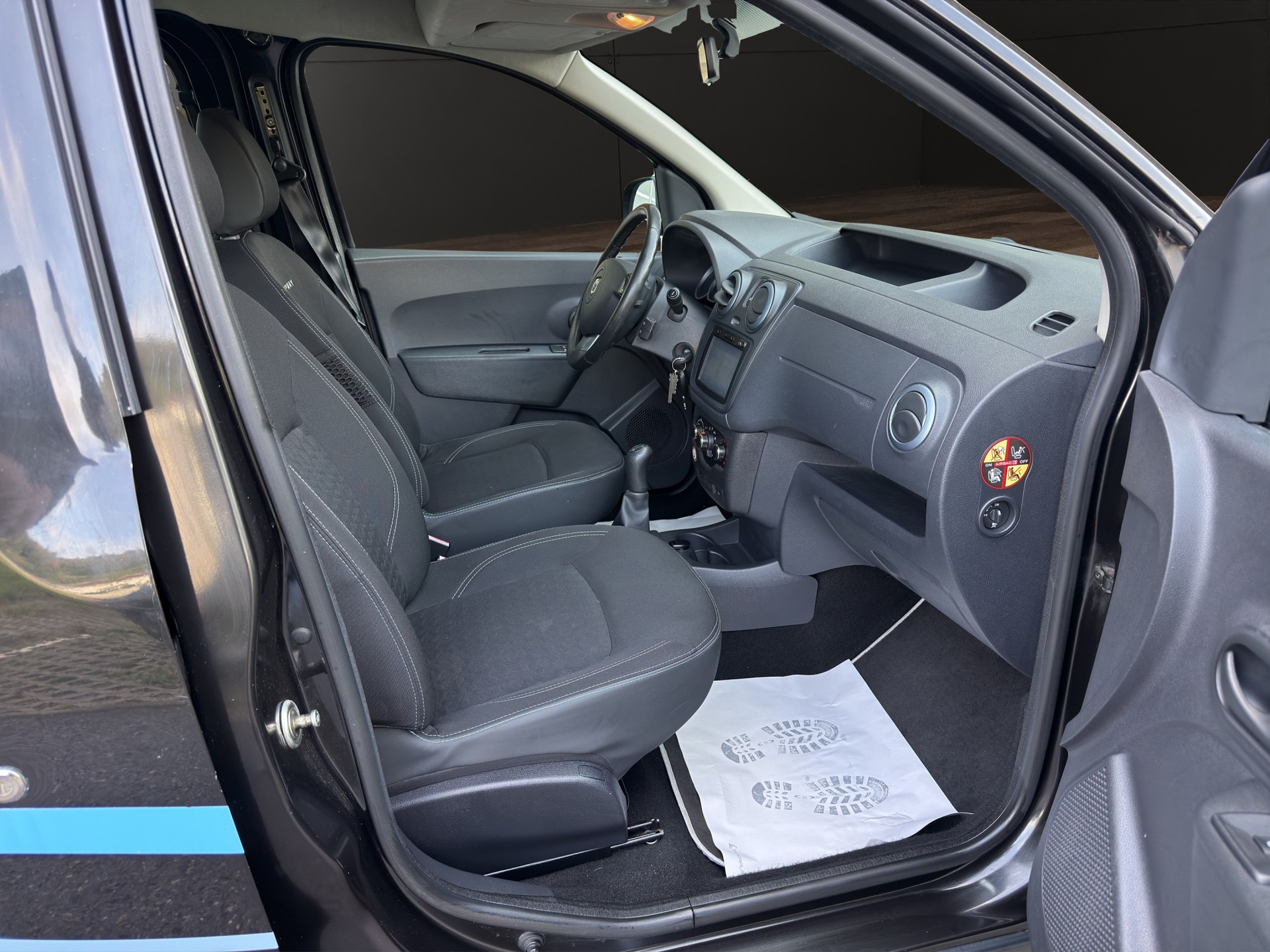 DACIA Dokker 1.5 dCi Stepway-image-12