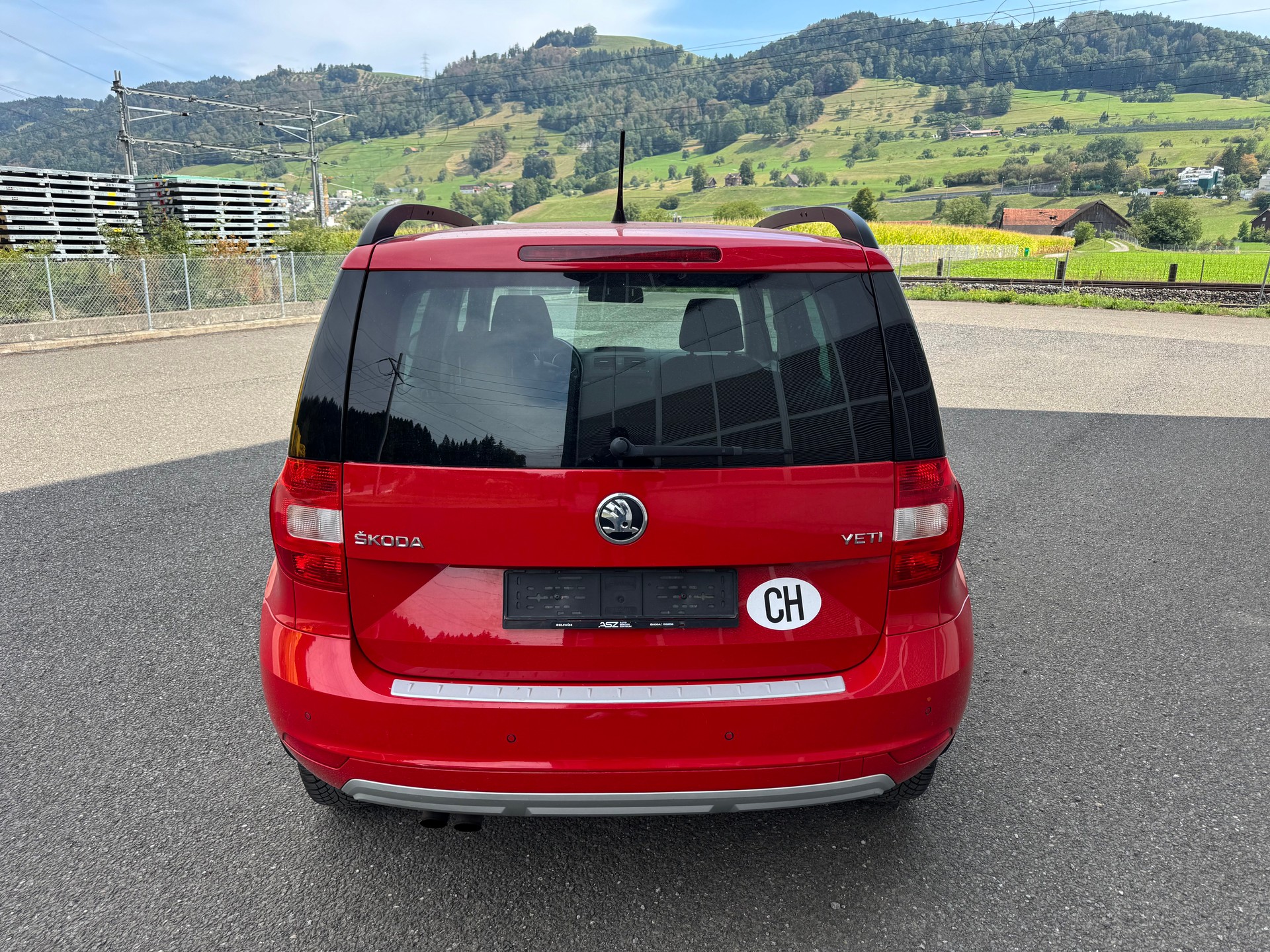 SKODA Yeti 1.4 TSI Elegance 4x2 DSG-image-4
