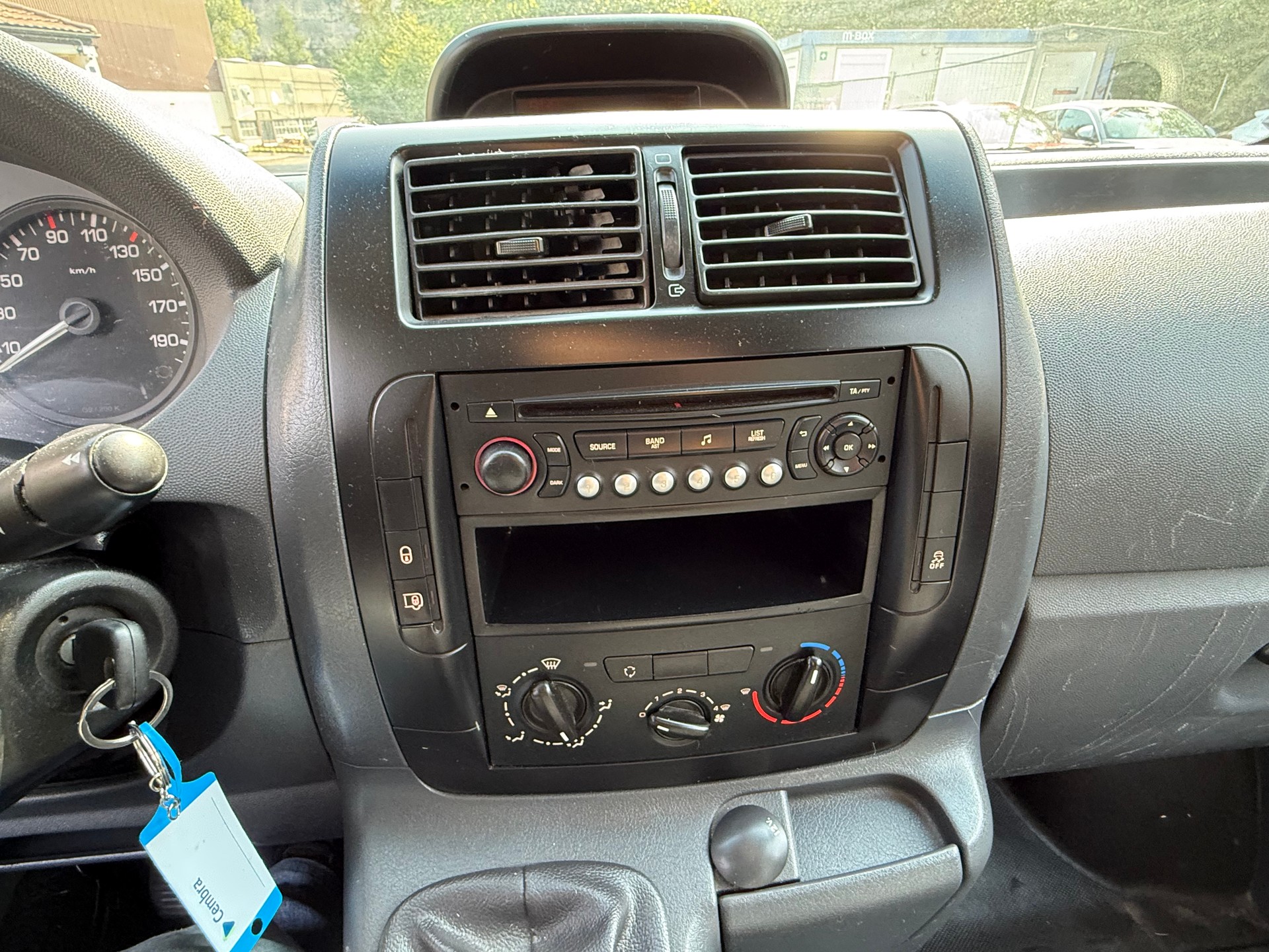 CITROEN Jumpy 2.0 HDi 12 L2H1-image-23