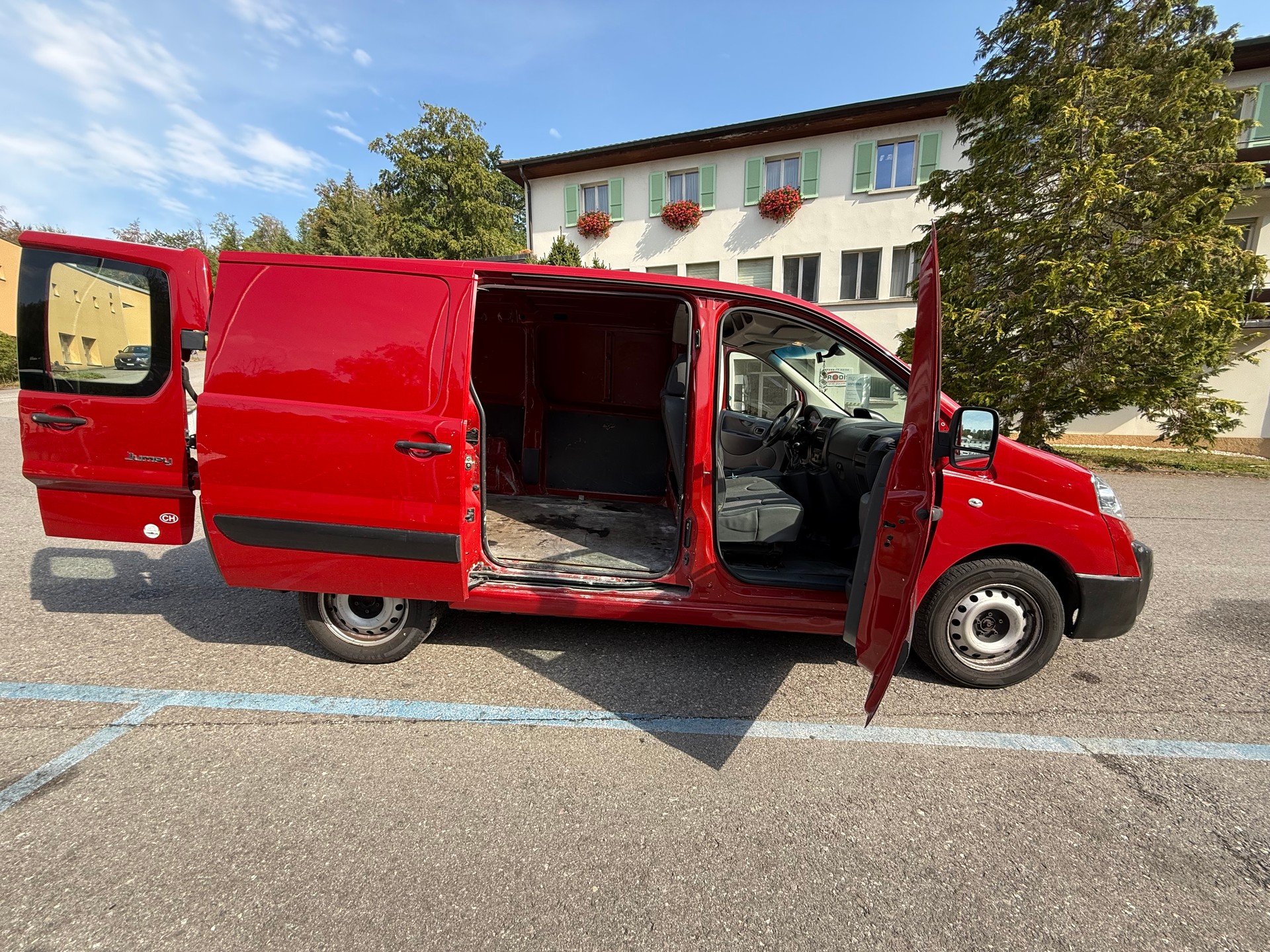 CITROEN Jumpy 2.0 HDi 12 L2H1-image-19