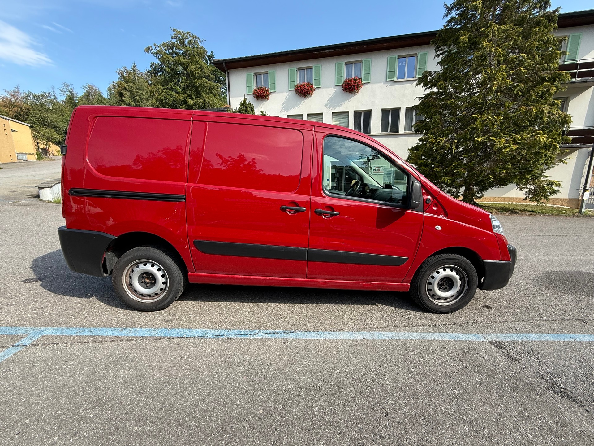 CITROEN Jumpy 2.0 HDi 12 L2H1-image-6