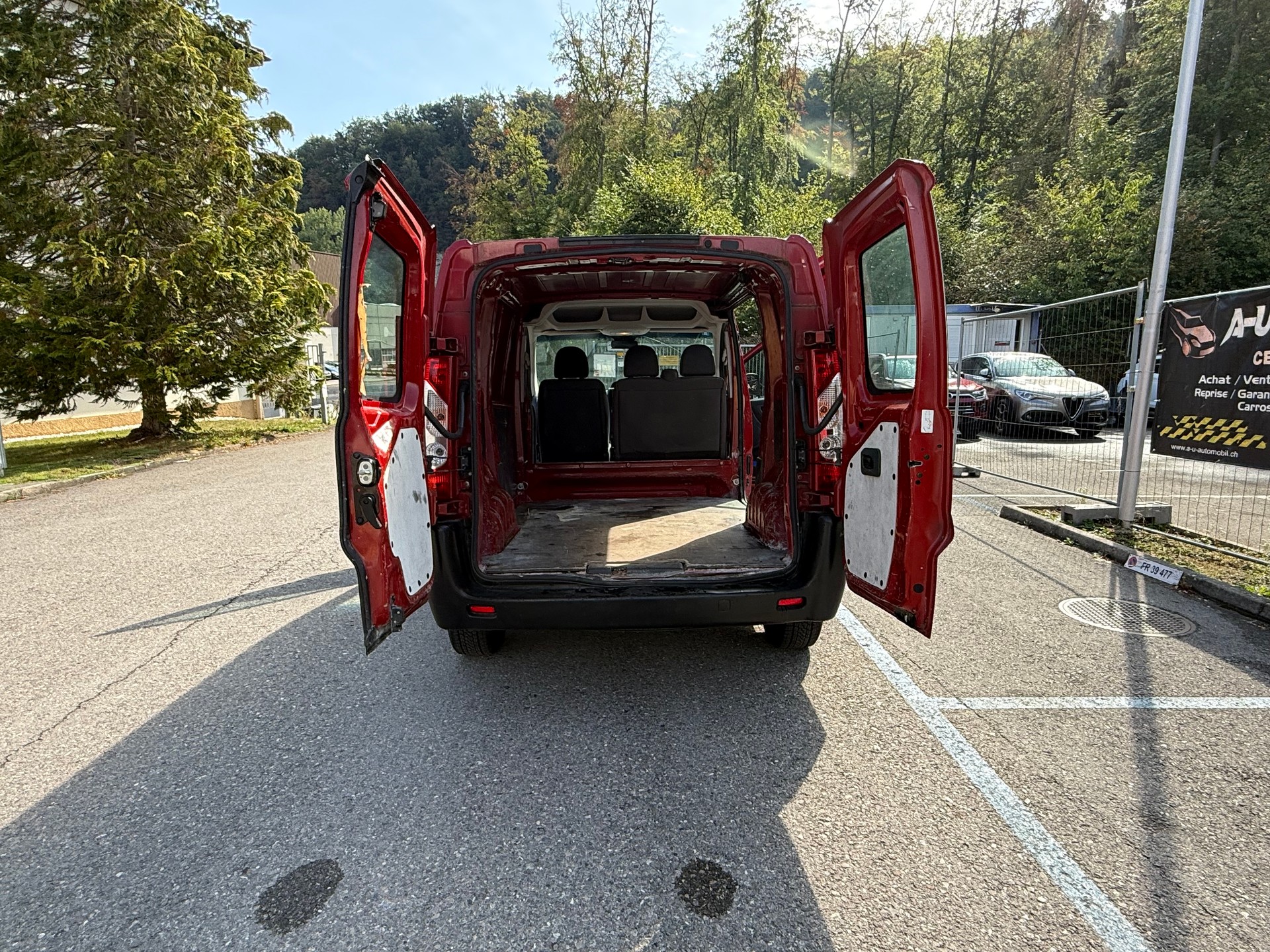 CITROEN Jumpy 2.0 HDi 12 L2H1-image-17