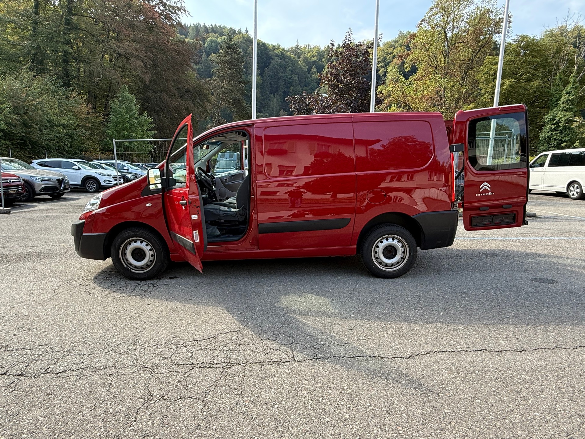 CITROEN Jumpy 2.0 HDi 12 L2H1-image-15