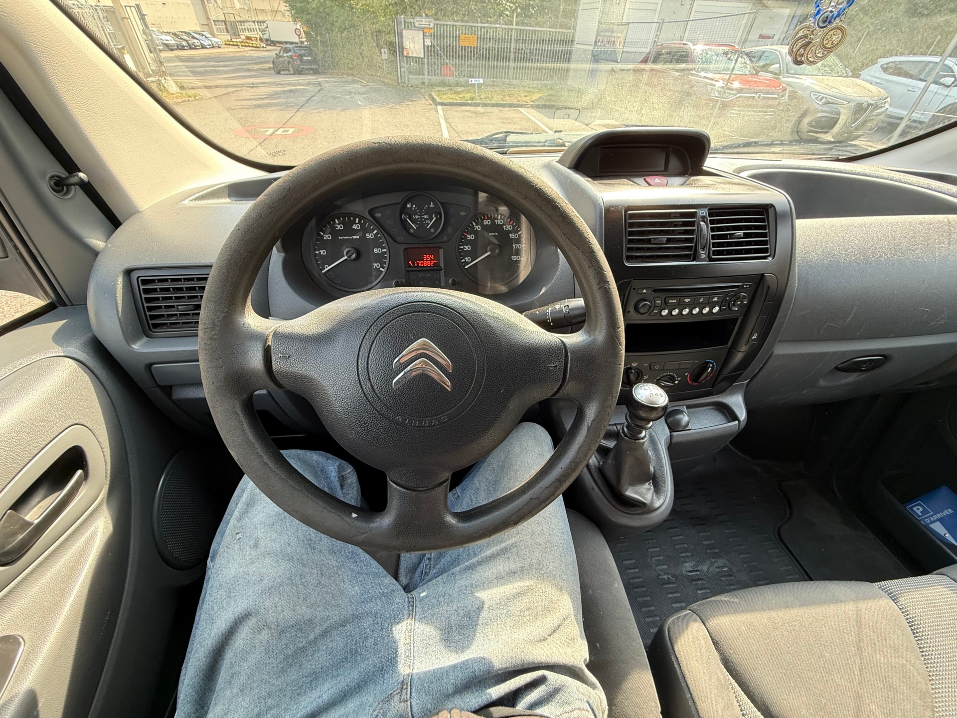 CITROEN Jumpy 2.0 HDi 12 L2H1-image-24