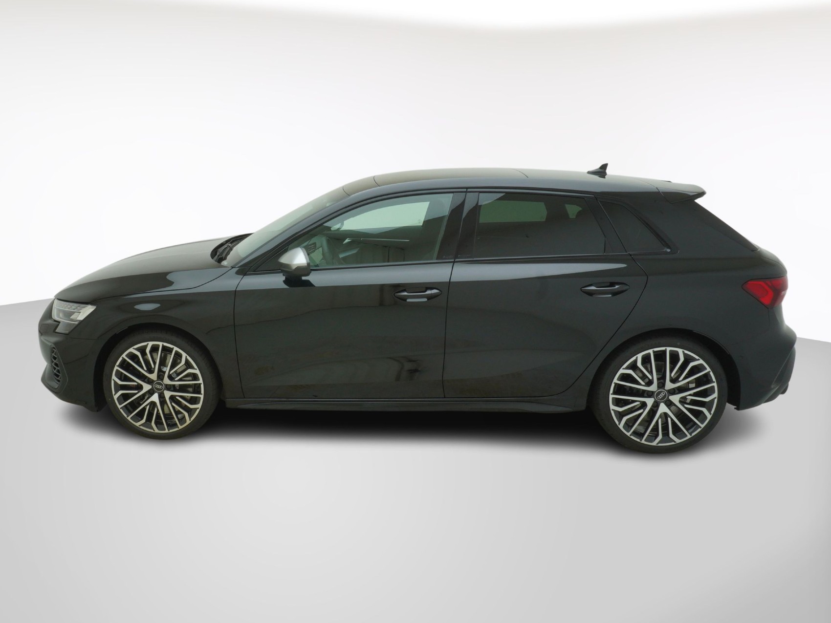 AUDI S3 Sportback 2.0 T FSI quattro S-Tronic-image-1