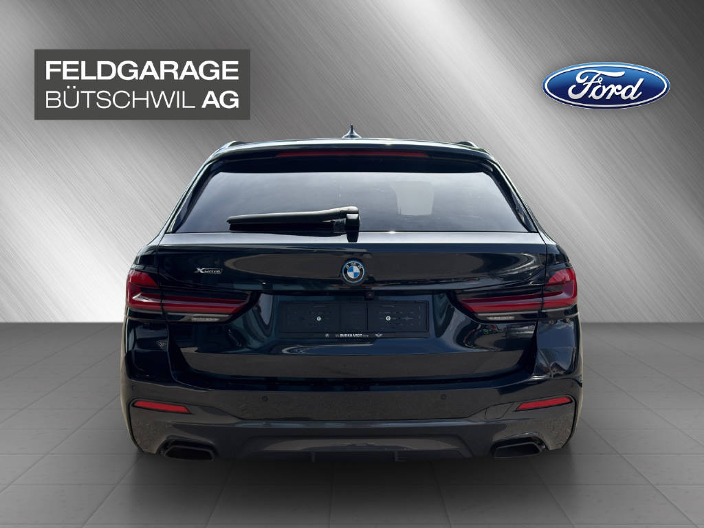 BMW 530e xDrive SAG Touring MSport-image-6