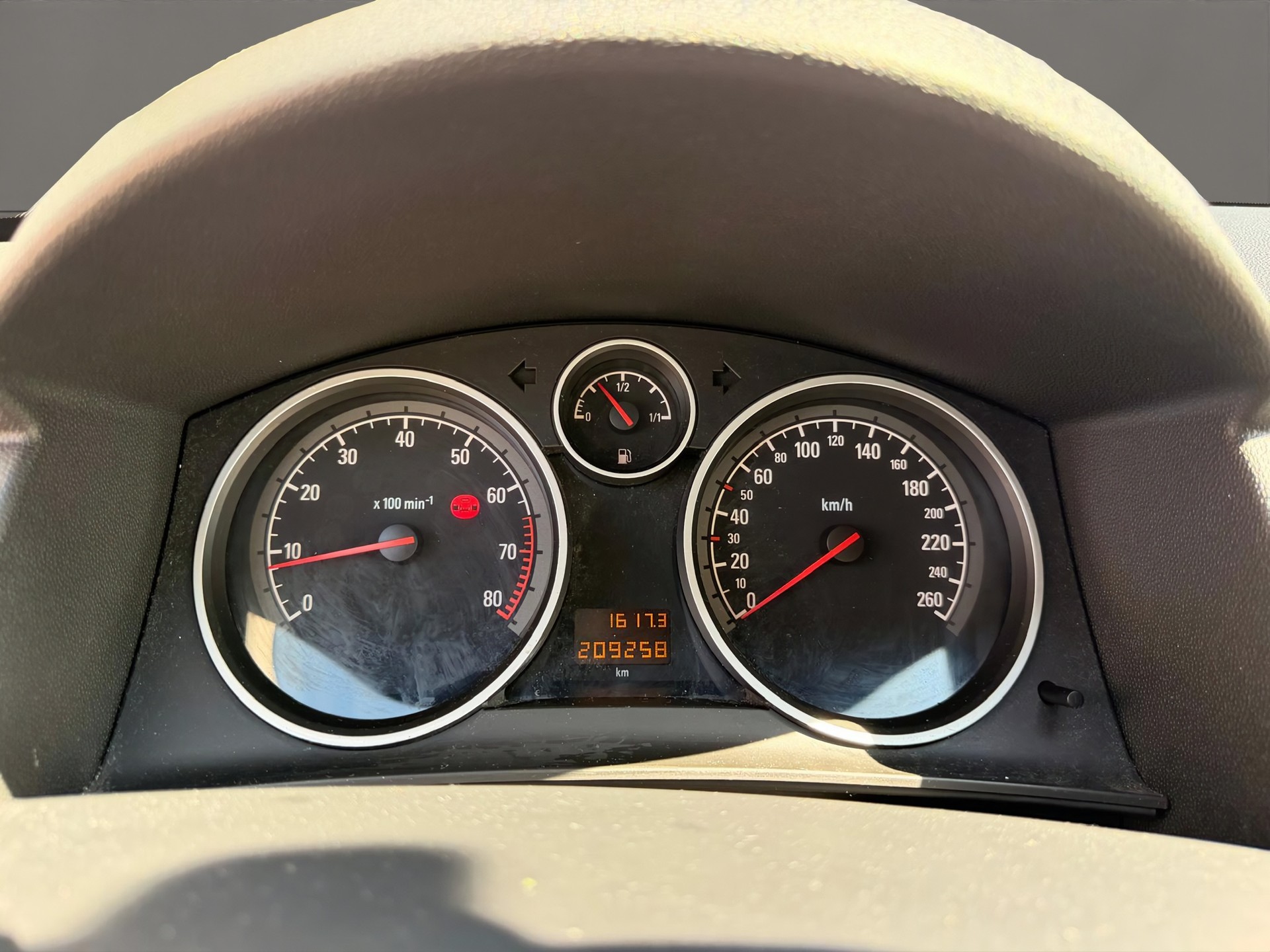 OPEL Astra Caravan 1.6i 16V Enjoy-image-14