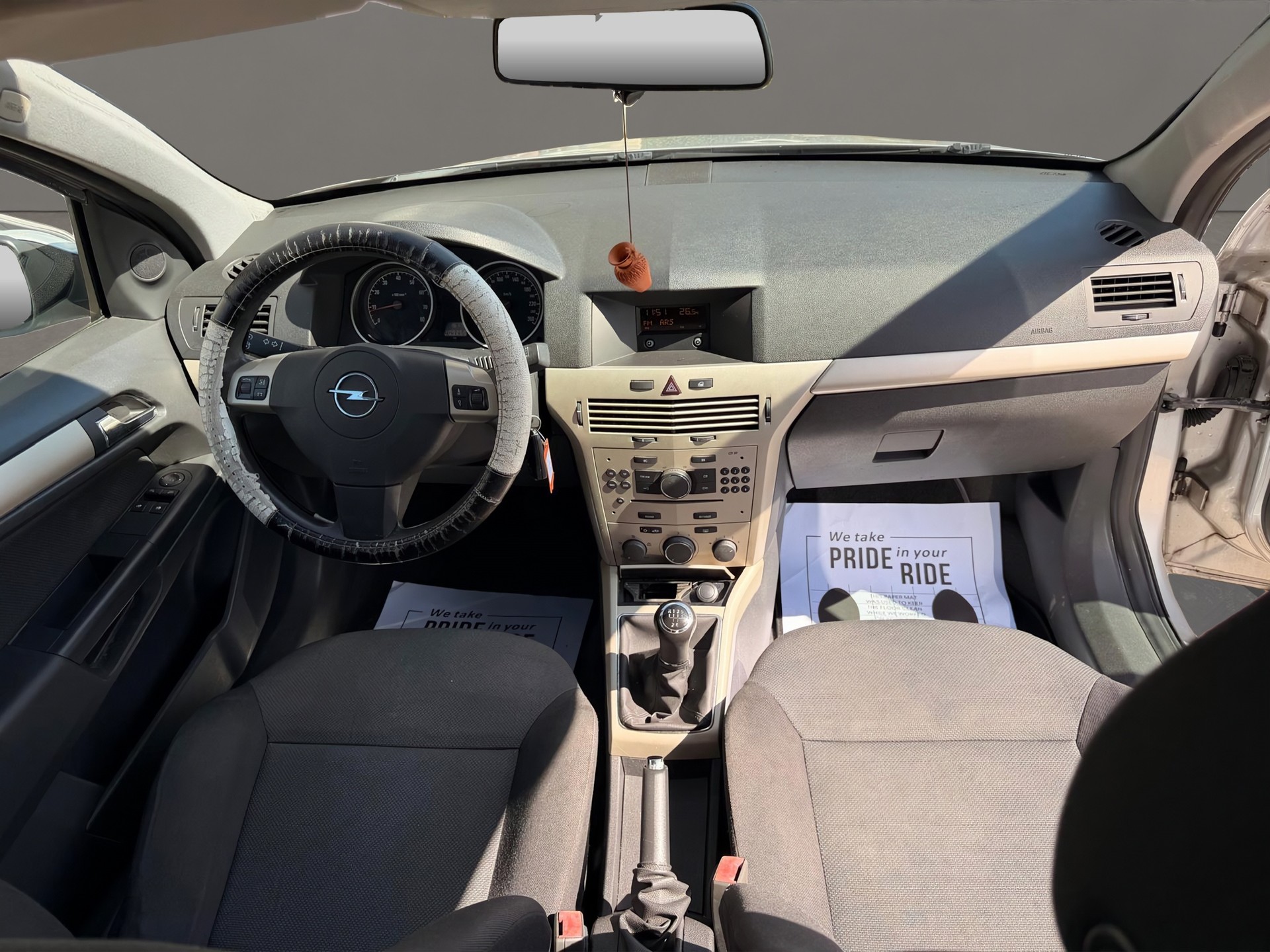 OPEL Astra Caravan 1.6i 16V Enjoy-image-8