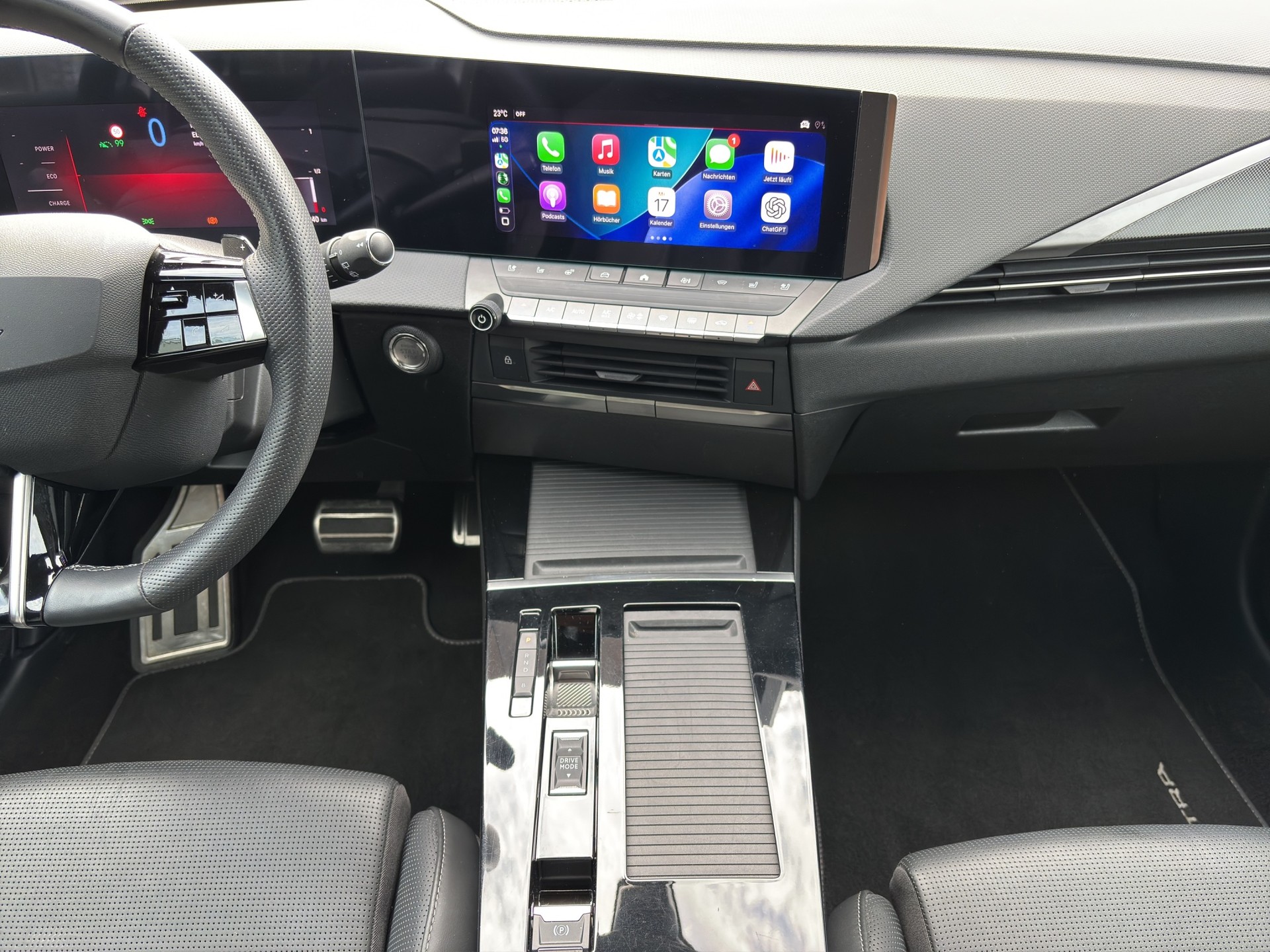 OPEL Astra 1.6 PHEV Turbo Swiss Plus A-image-7