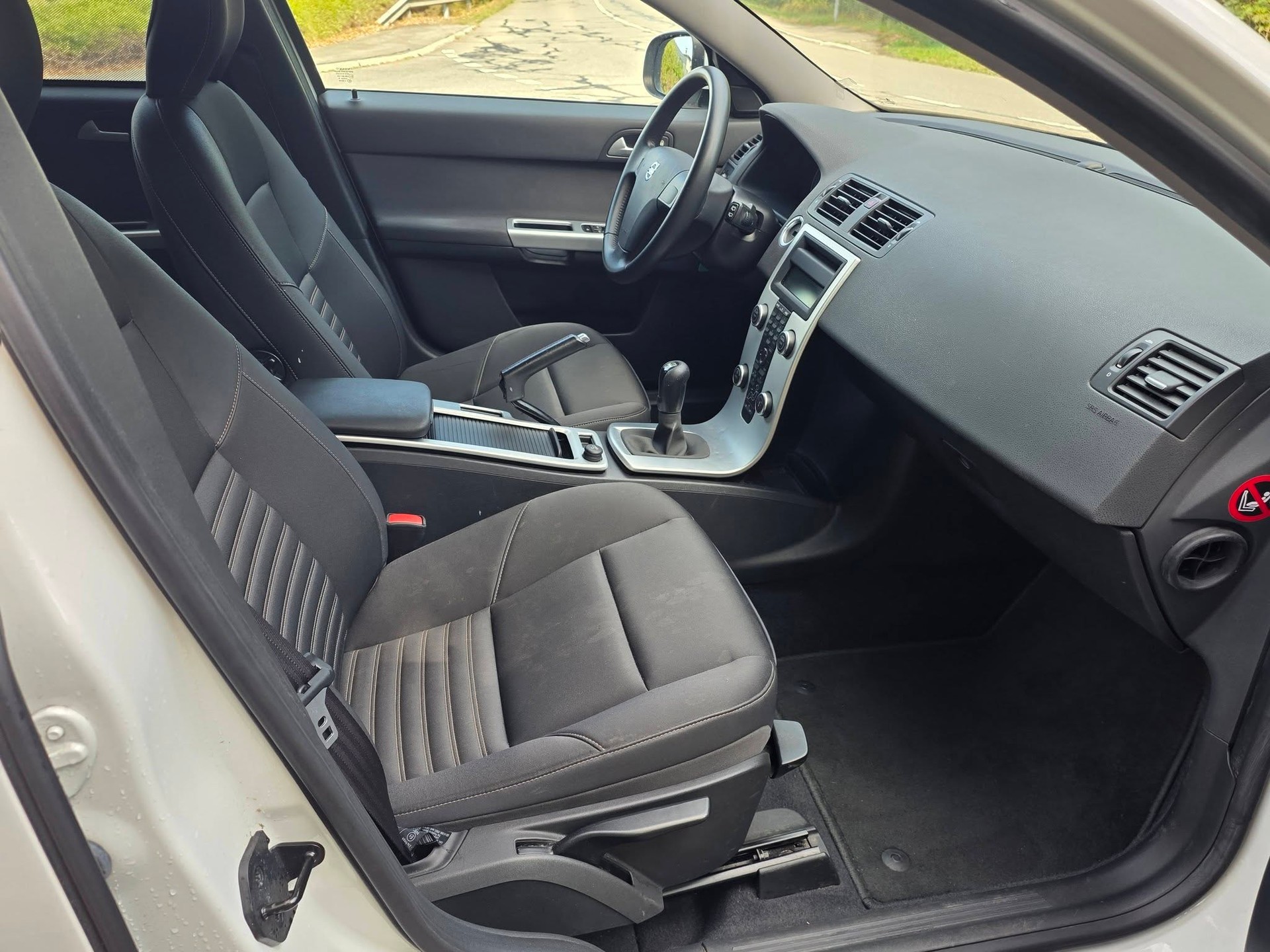 VOLVO V50 1.6 Kinetic-image-14