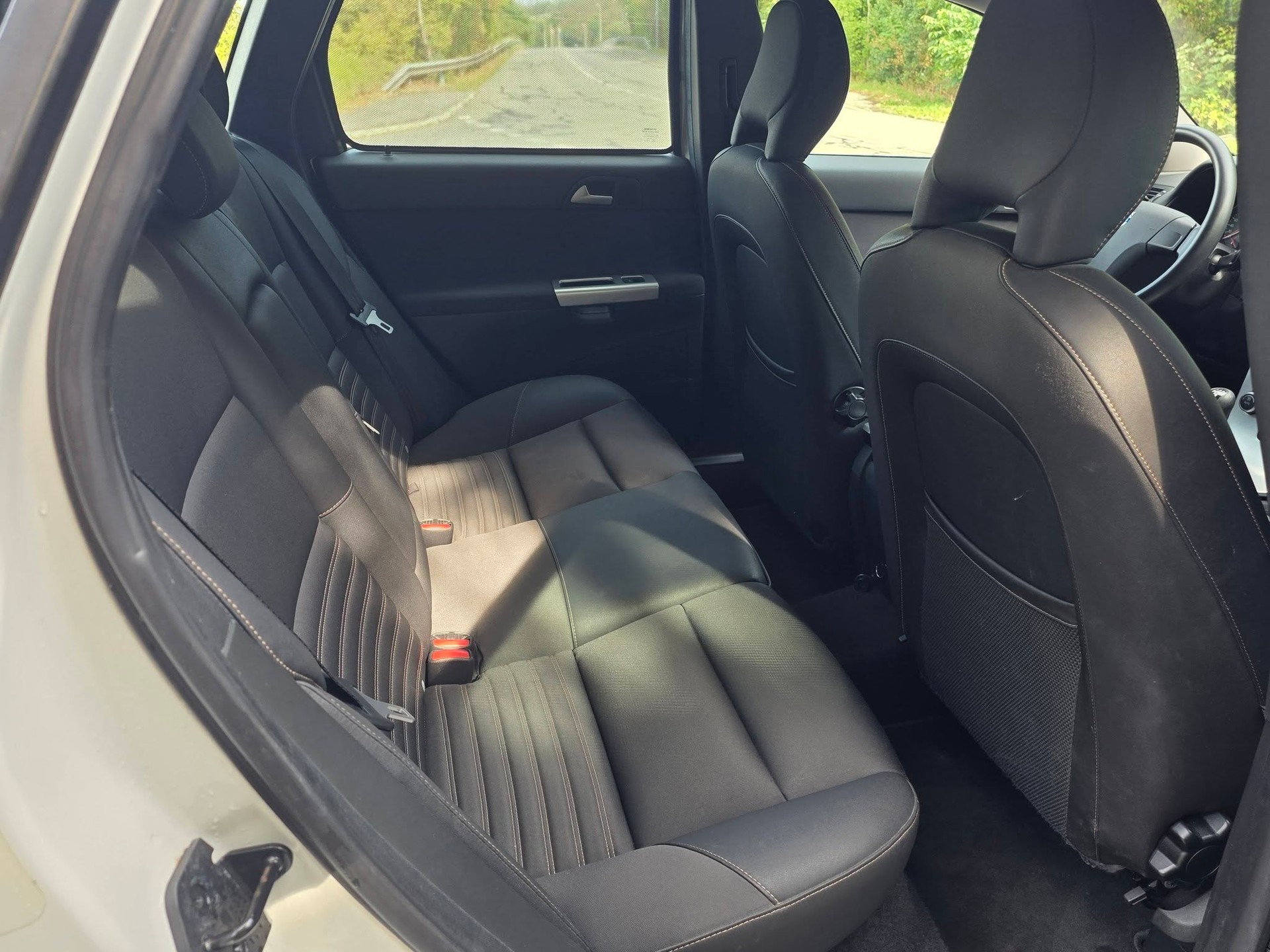 VOLVO V50 1.6 Kinetic-image-10