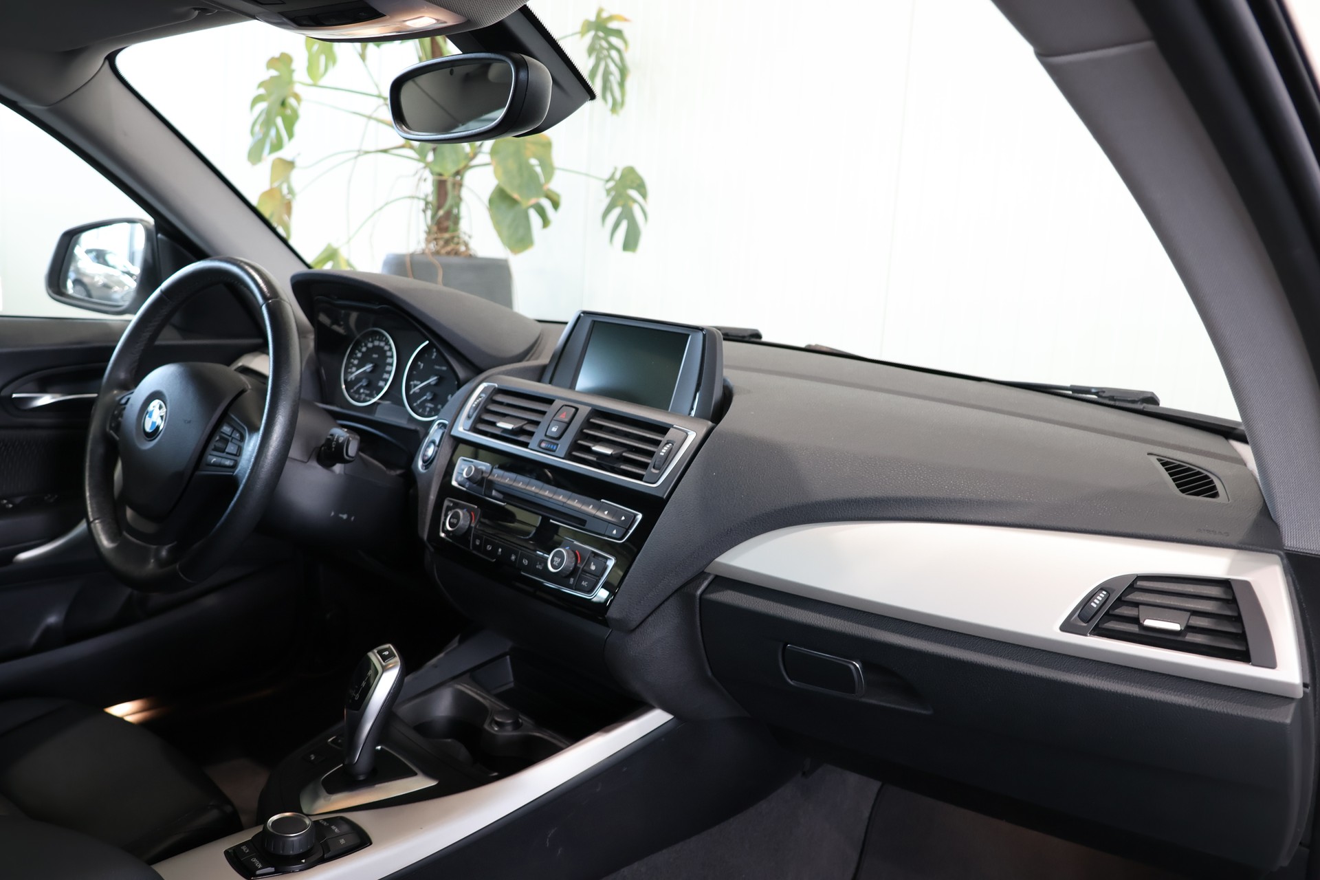 BMW 116d Steptronic-image-11