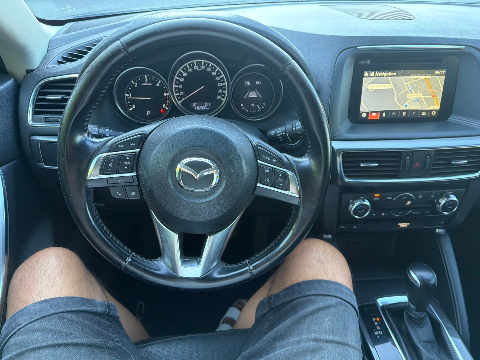 MAZDA CX-5 2.2 D HP Revolution AWD Automatic-image-1
