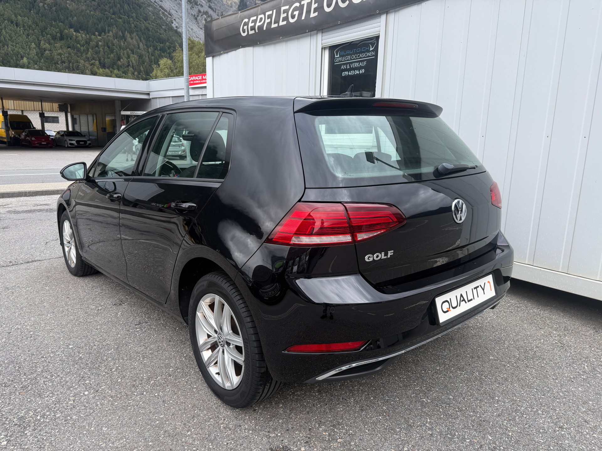 VW Golf 1.6 TDI Comfortline DSG-image-6
