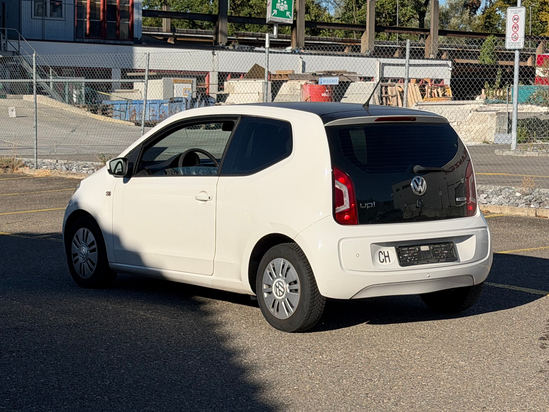 VW Up 1.0 BMT move up-image-2
