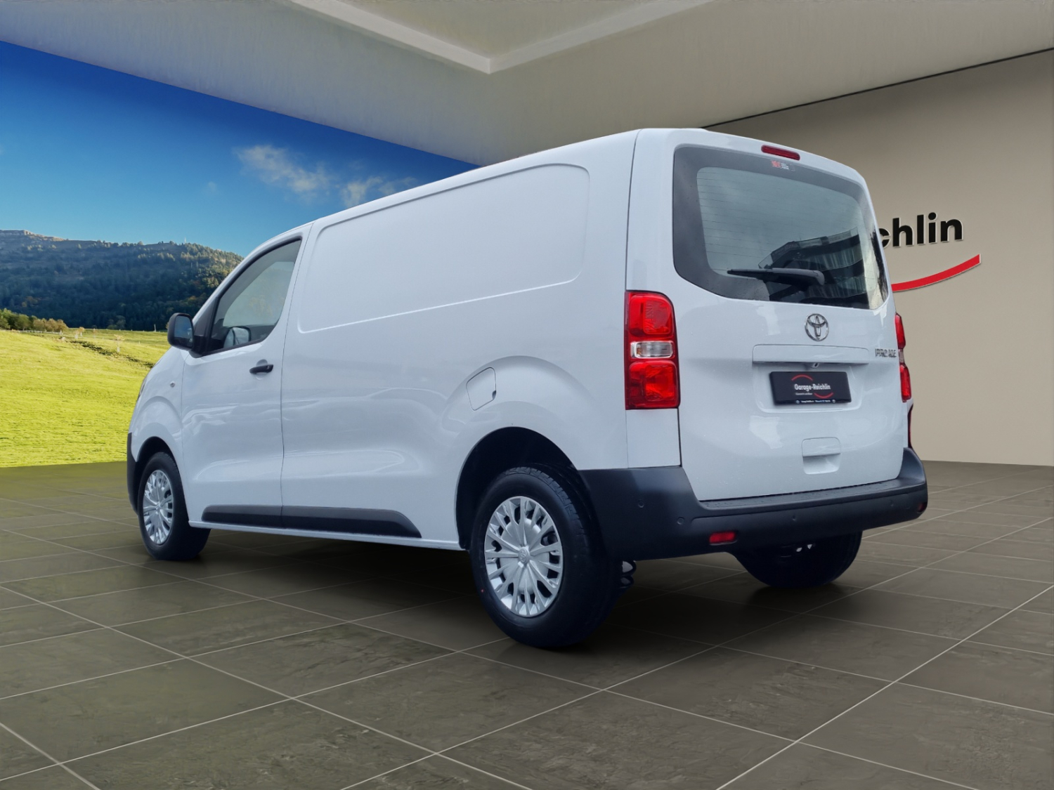 TOYOTA PROACE Van L1 2.0 D Advanced-image-2