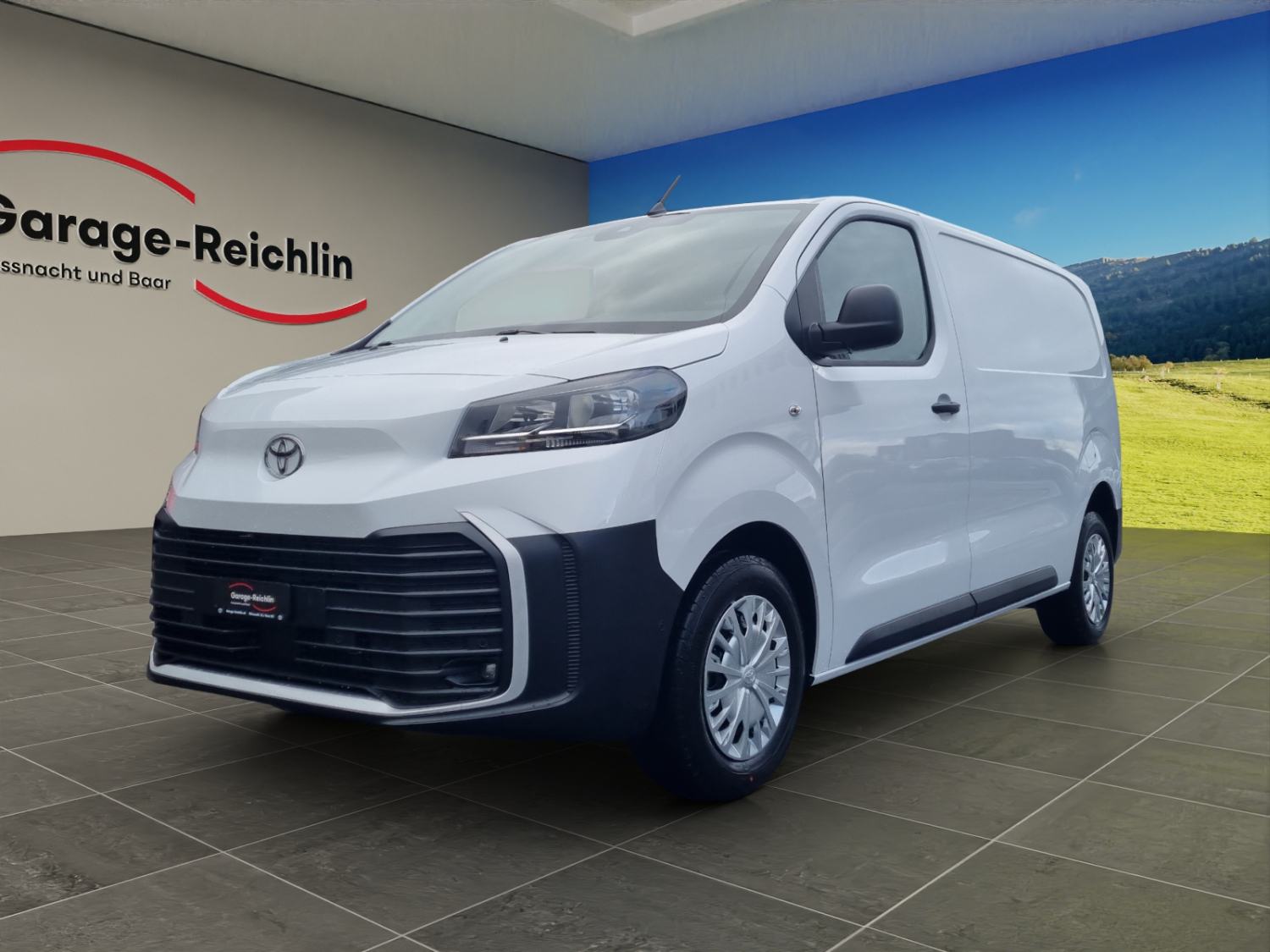 TOYOTA PROACE Van L1 2.0 D Advanced-image-0