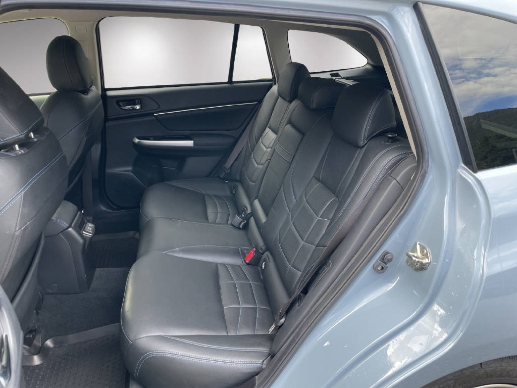 SUBARU Levorg 2.0i Swiss Plus-image-10
