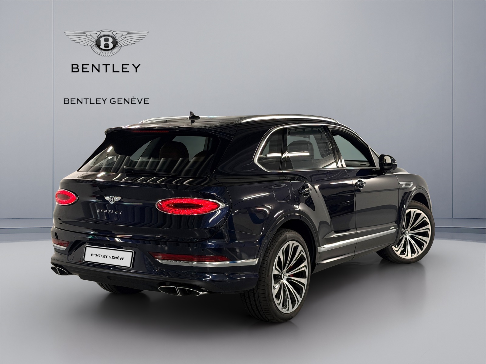 BENTLEY Bentayga Azure-image-6