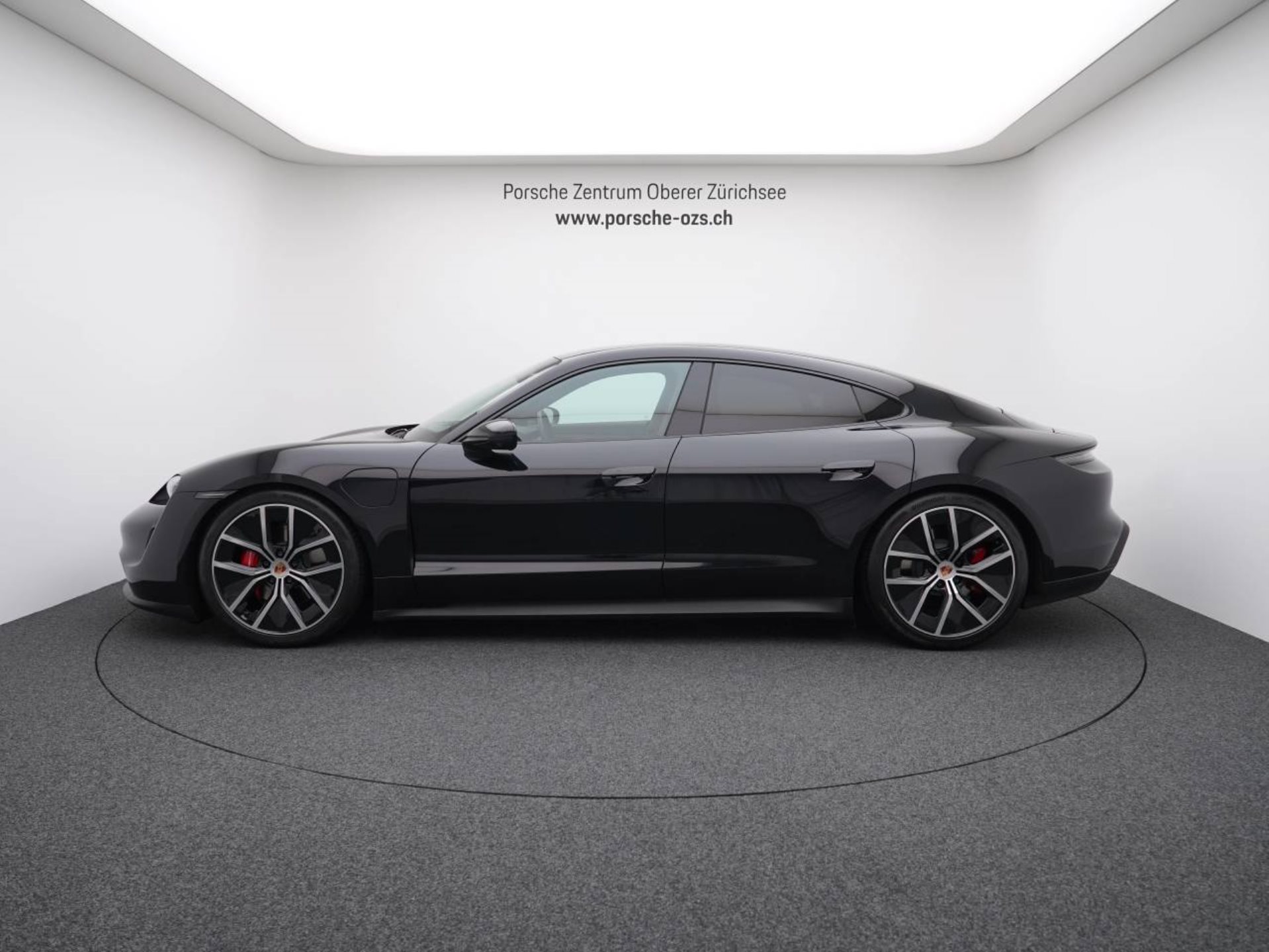 PORSCHE Taycan 4S-image-1