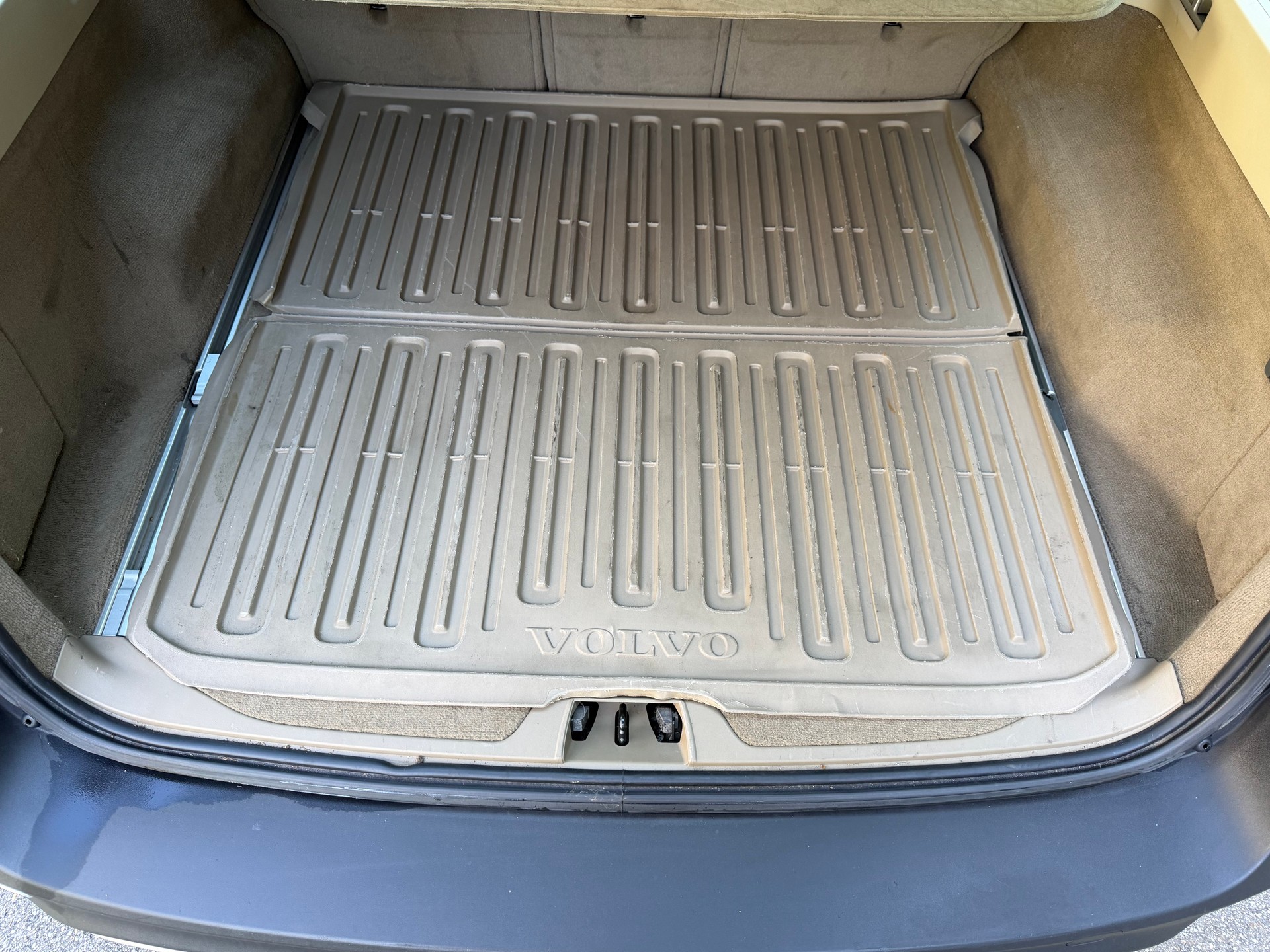 VOLVO XC70 D5 AWD Summum Geartronic-image-12