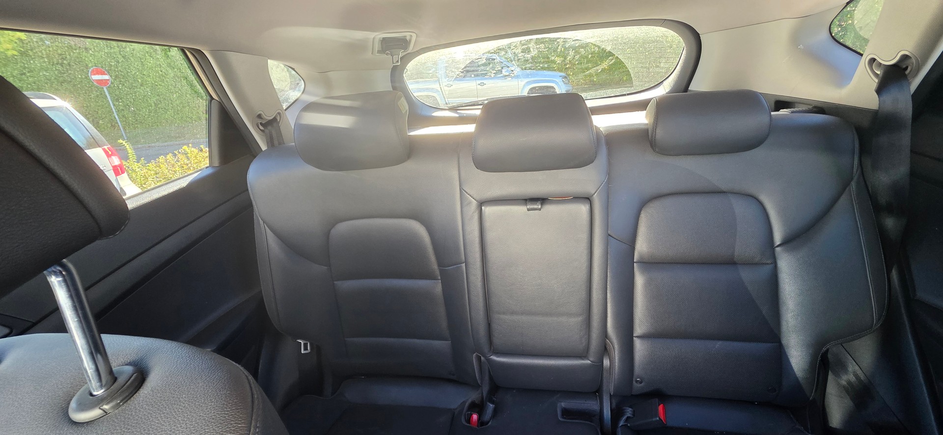 HYUNDAI Tucson 2.0 CRDI Plena 4WD Automatic-image-11