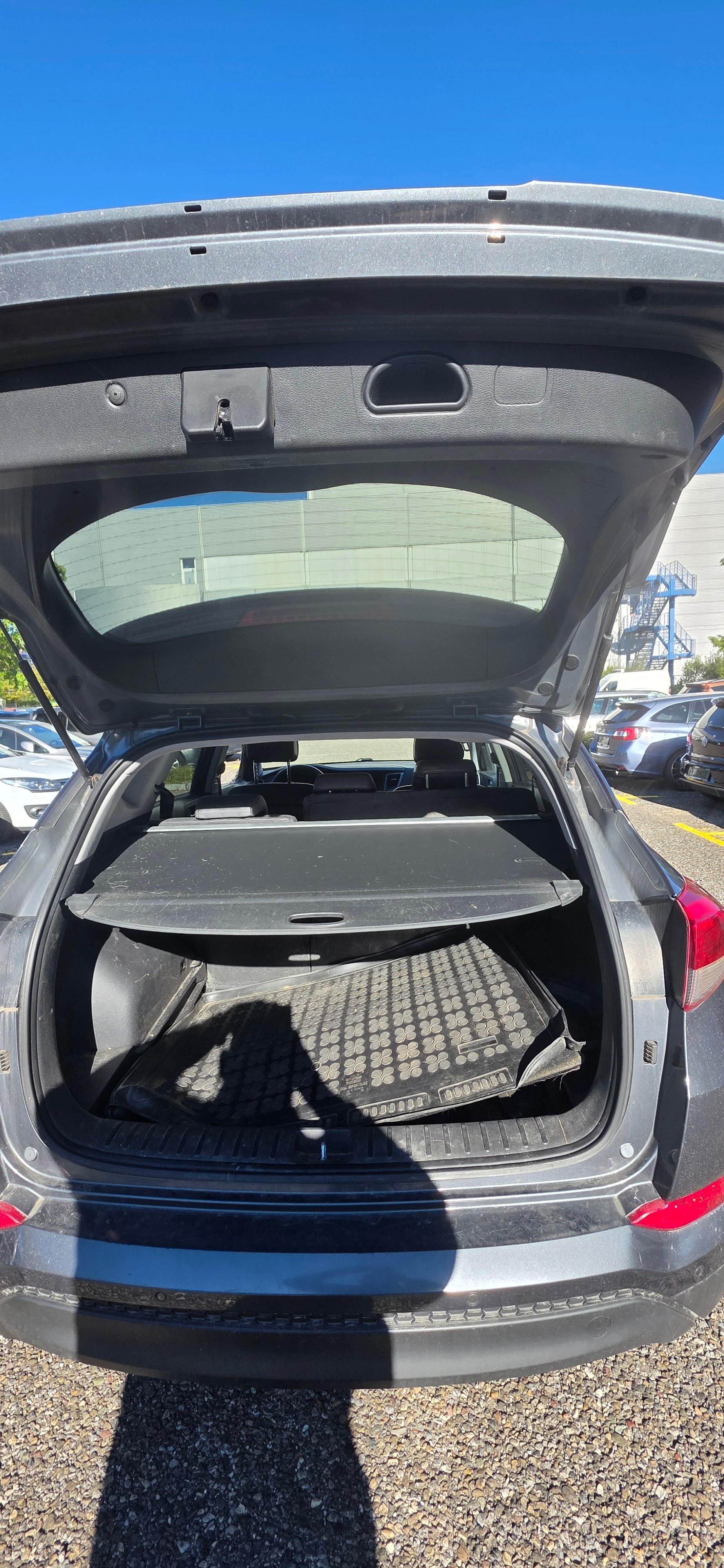 HYUNDAI Tucson 2.0 CRDI Plena 4WD Automatic-image-12