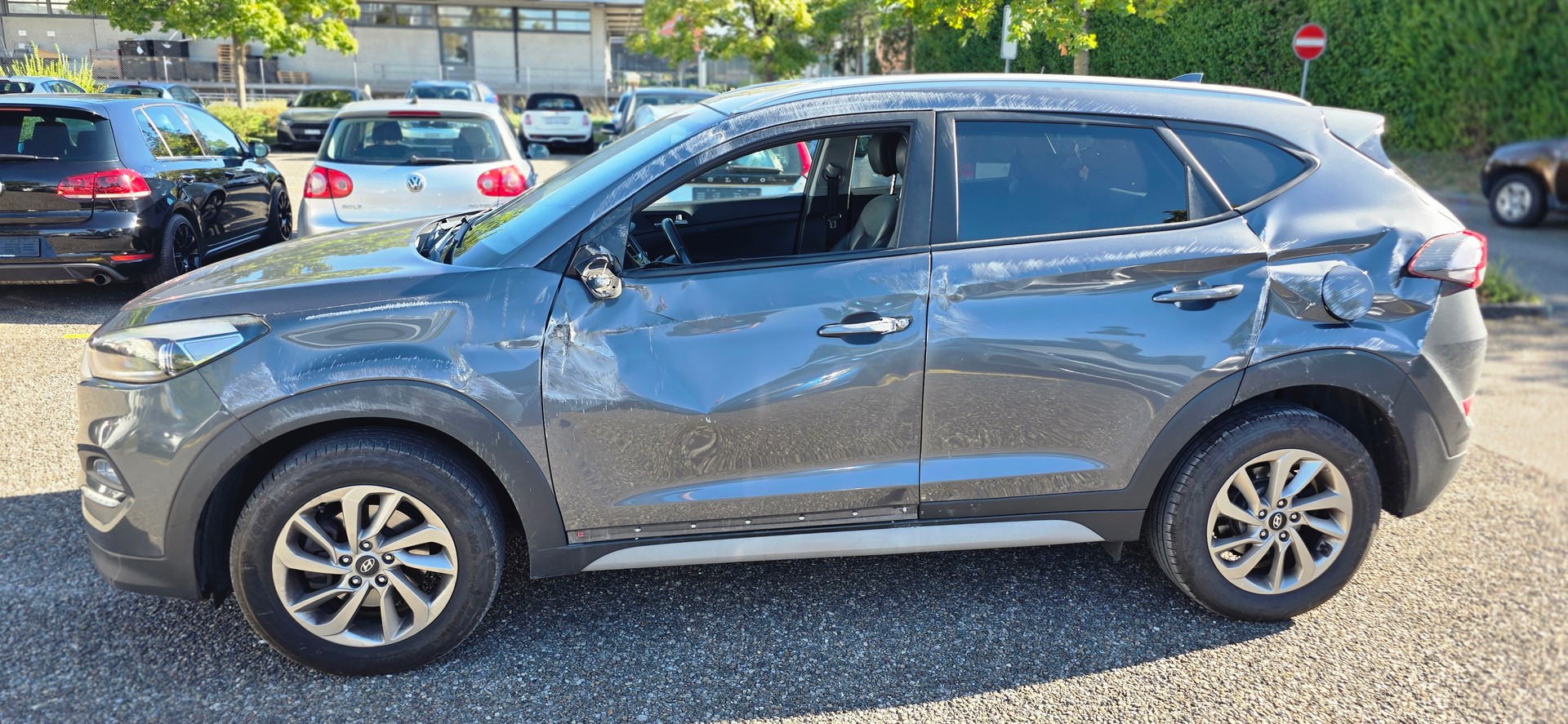 HYUNDAI Tucson 2.0 CRDI Plena 4WD Automatic-image-5