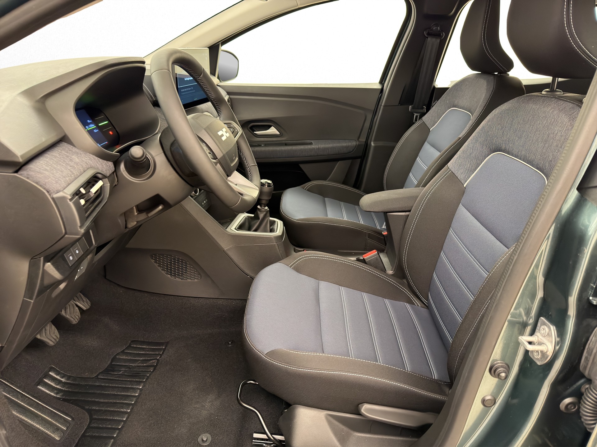 DACIA Sandero 1.0 TCe 100 Journey-image-6
