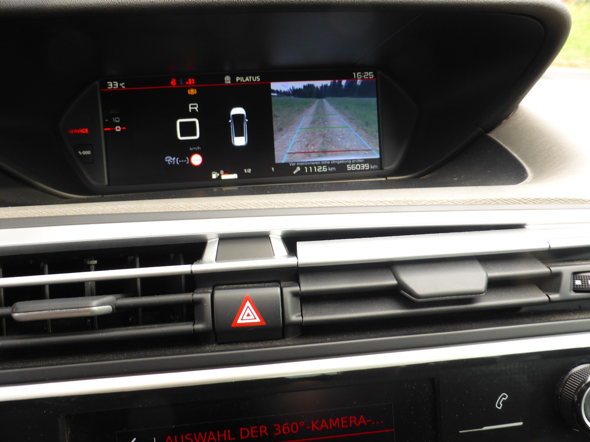 CITROEN Grand C4 Spacetourer 1.5 BlueHDi Shine EAT8-image-8