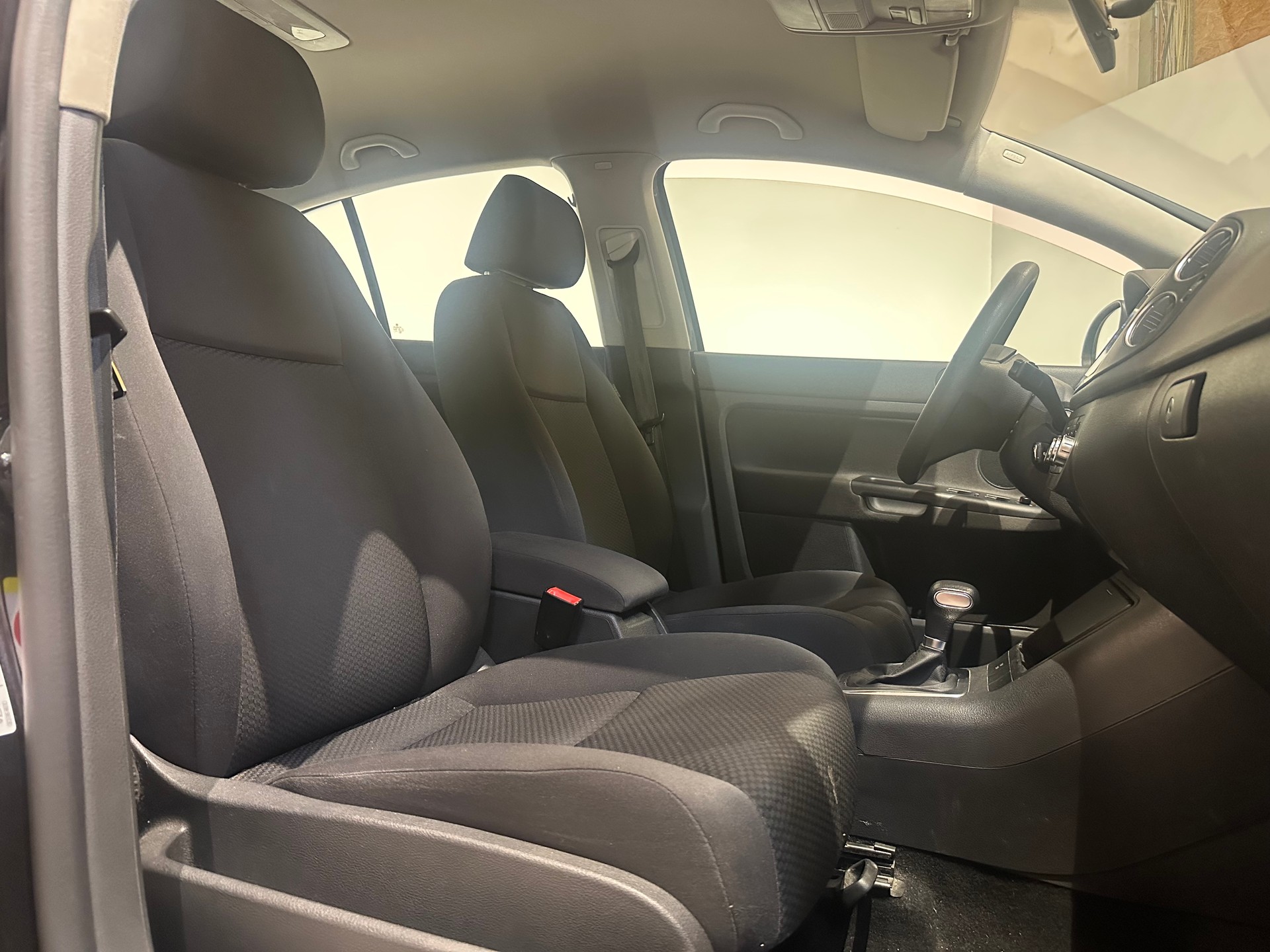 VW Golf Plus 1.4 TSI Comfortline DSG/Klima/RFK/8 x Räder/Ab MFK und frischem Service-image-14
