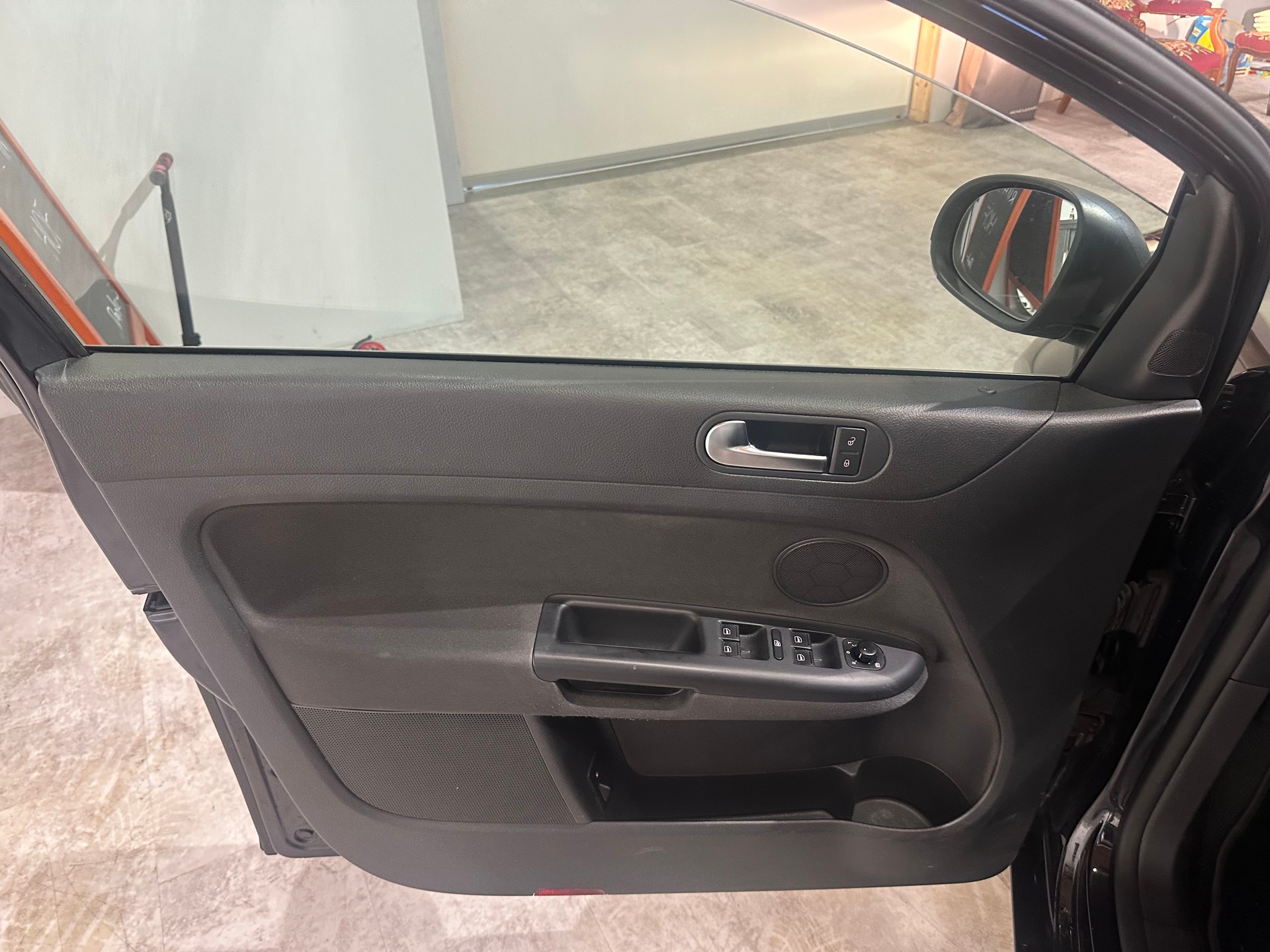 VW Golf Plus 1.4 TSI Comfortline DSG/Klima/RFK/8 x Räder/Ab MFK und frischem Service-image-12